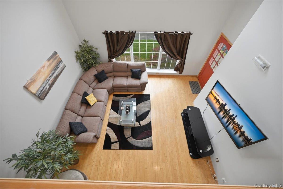 10 Casey Lane Property Photo 18