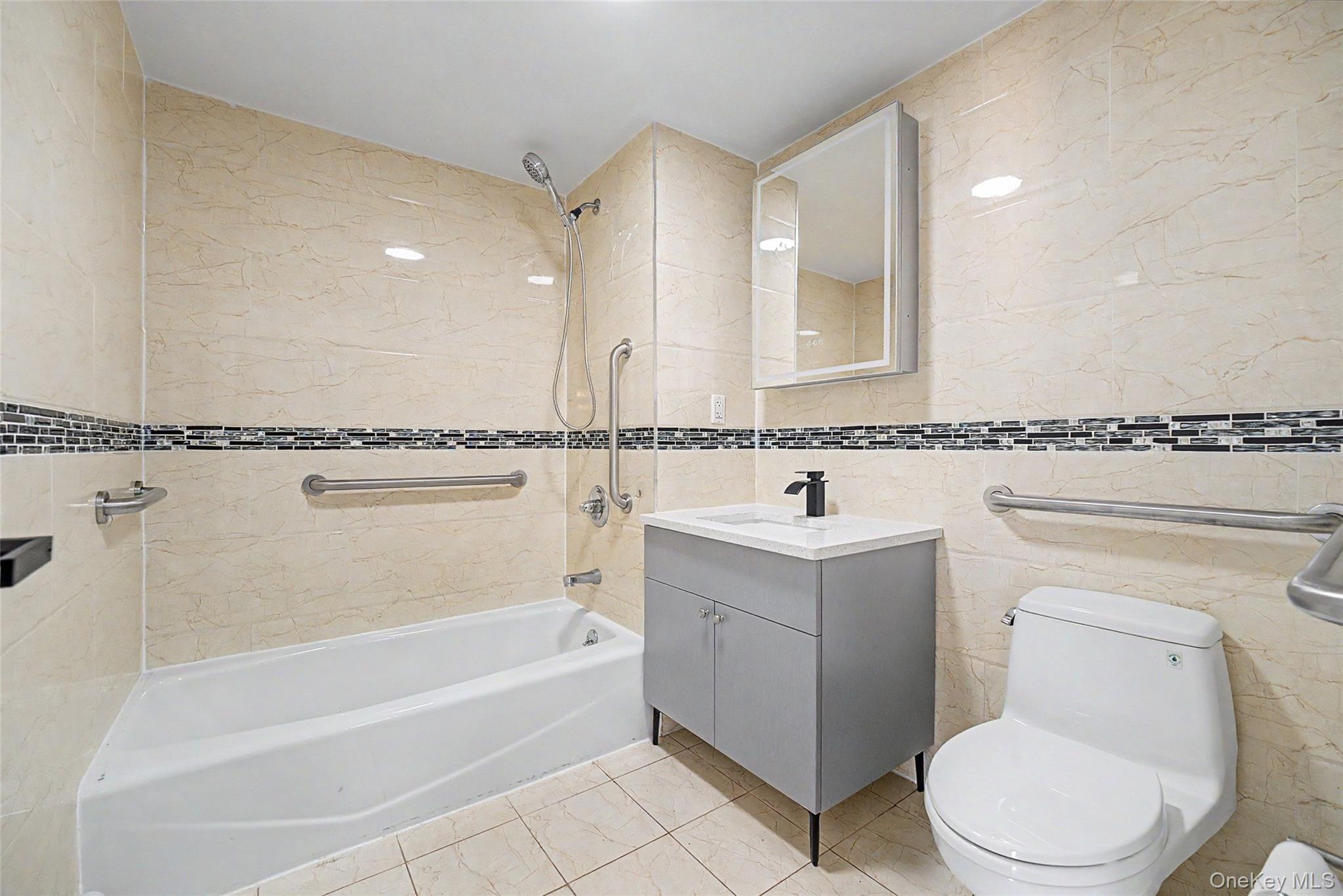 13621 Latimer Place 3e Property Photo 6