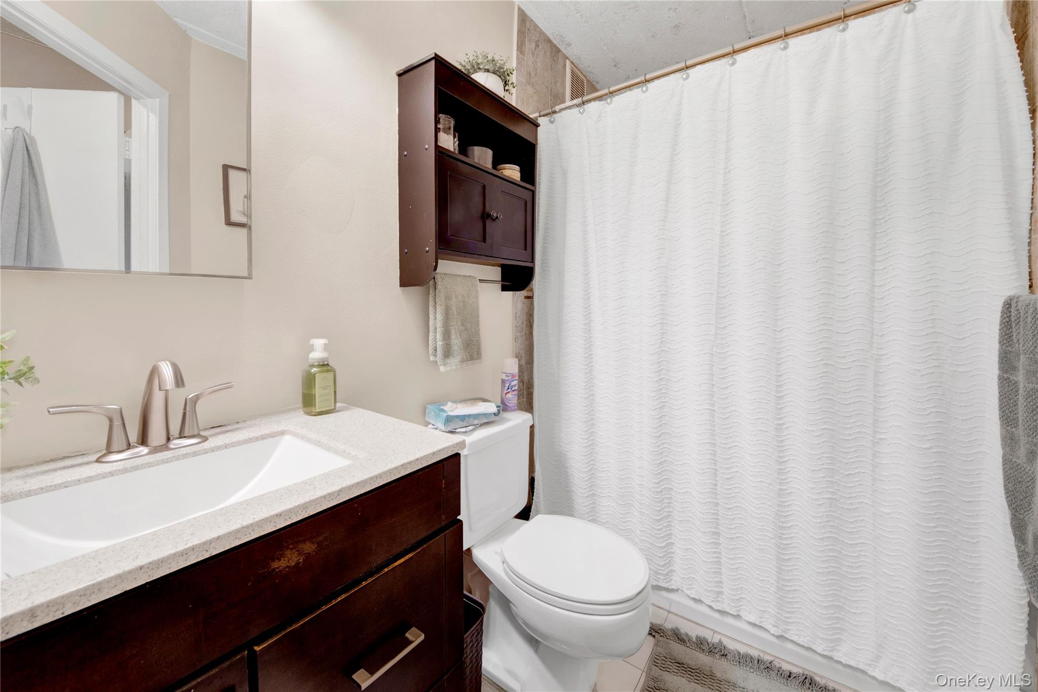 721 Thieriot Avenue Property Photo 11