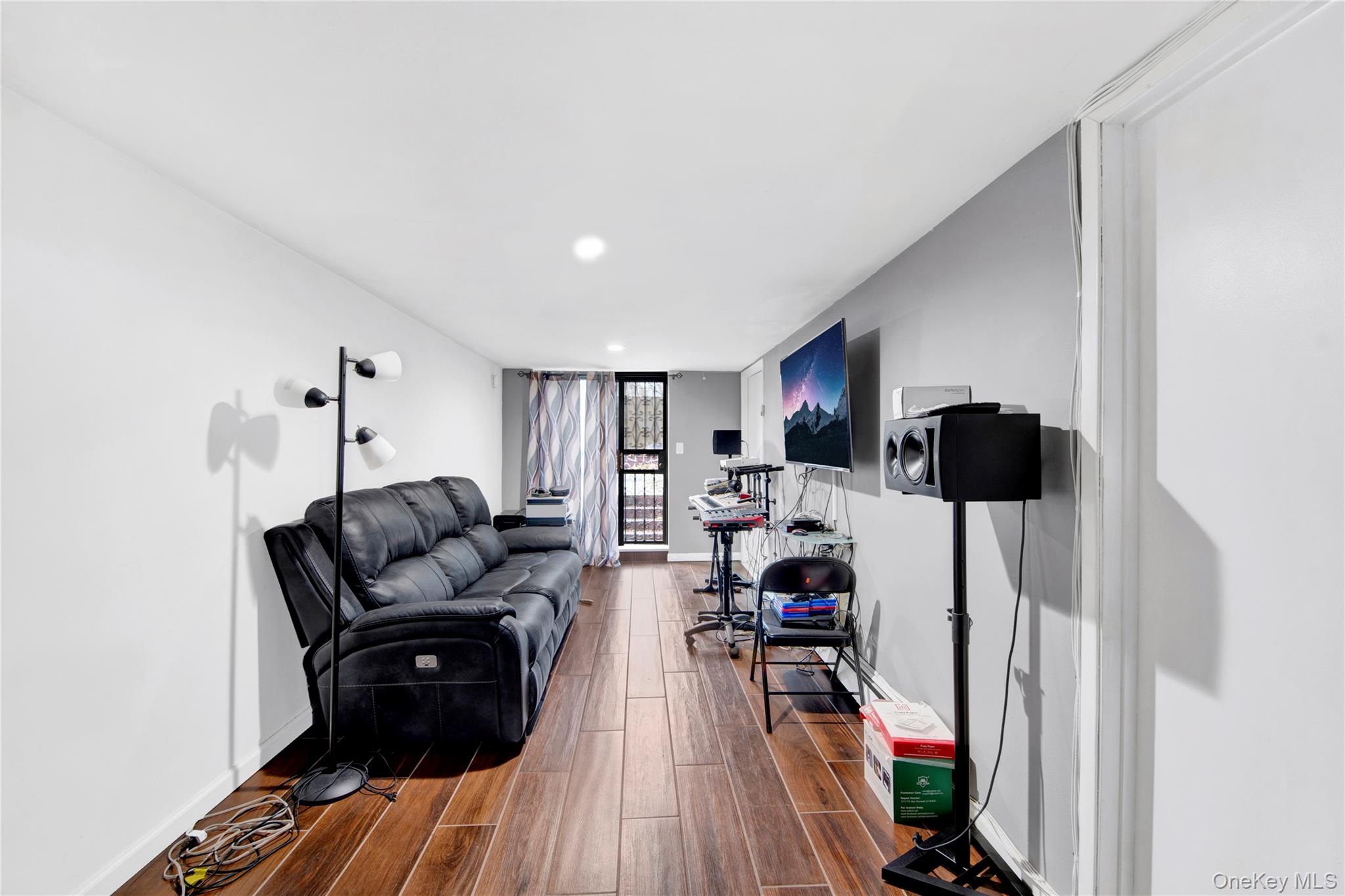 721 Thieriot Avenue Property Photo 24