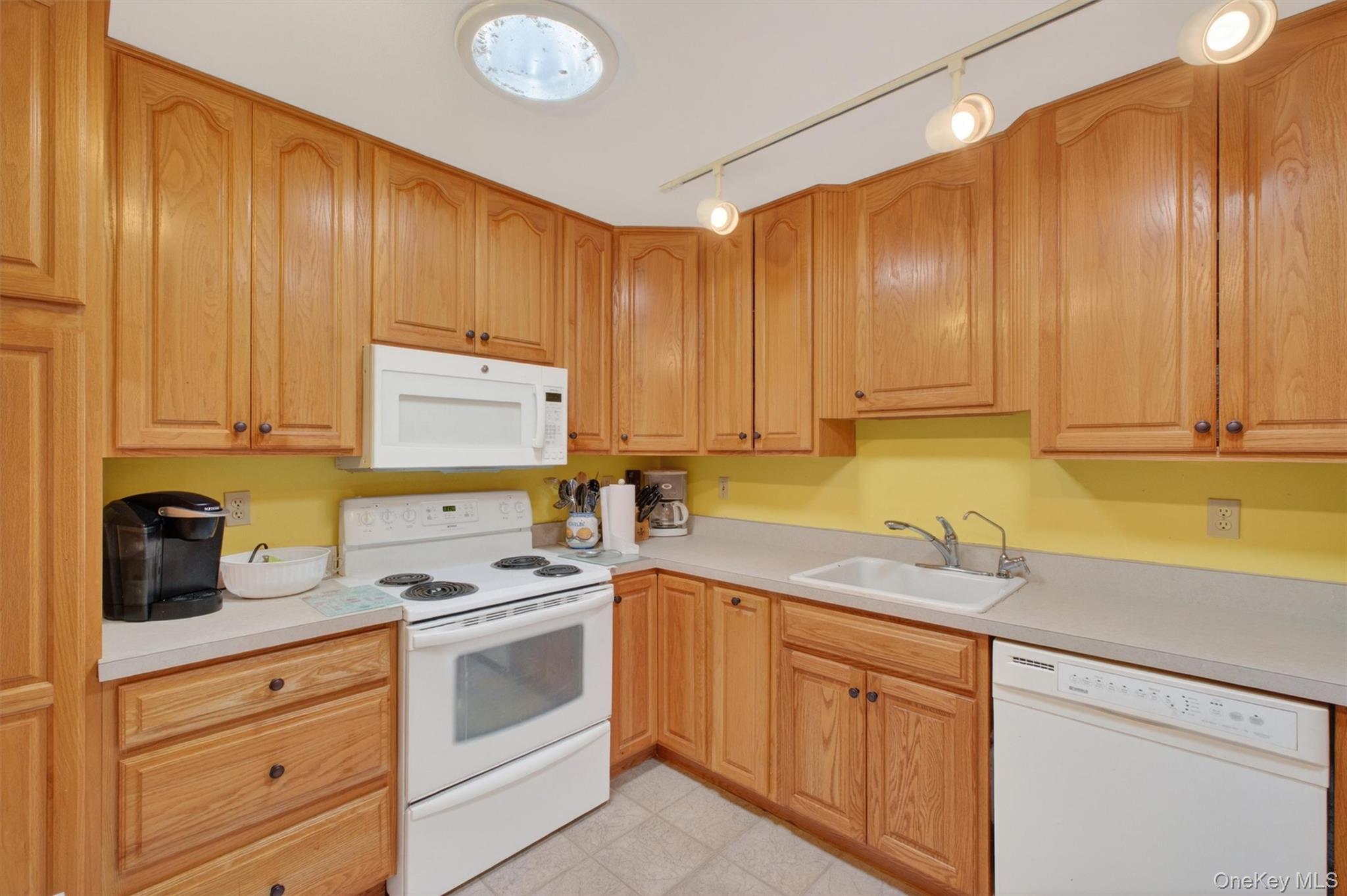 19 Marion Avenue Property Photo 9