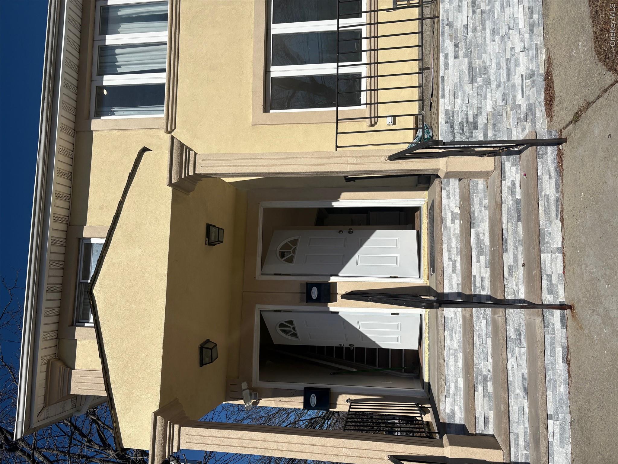18303 145th Avenue Property Photo 2