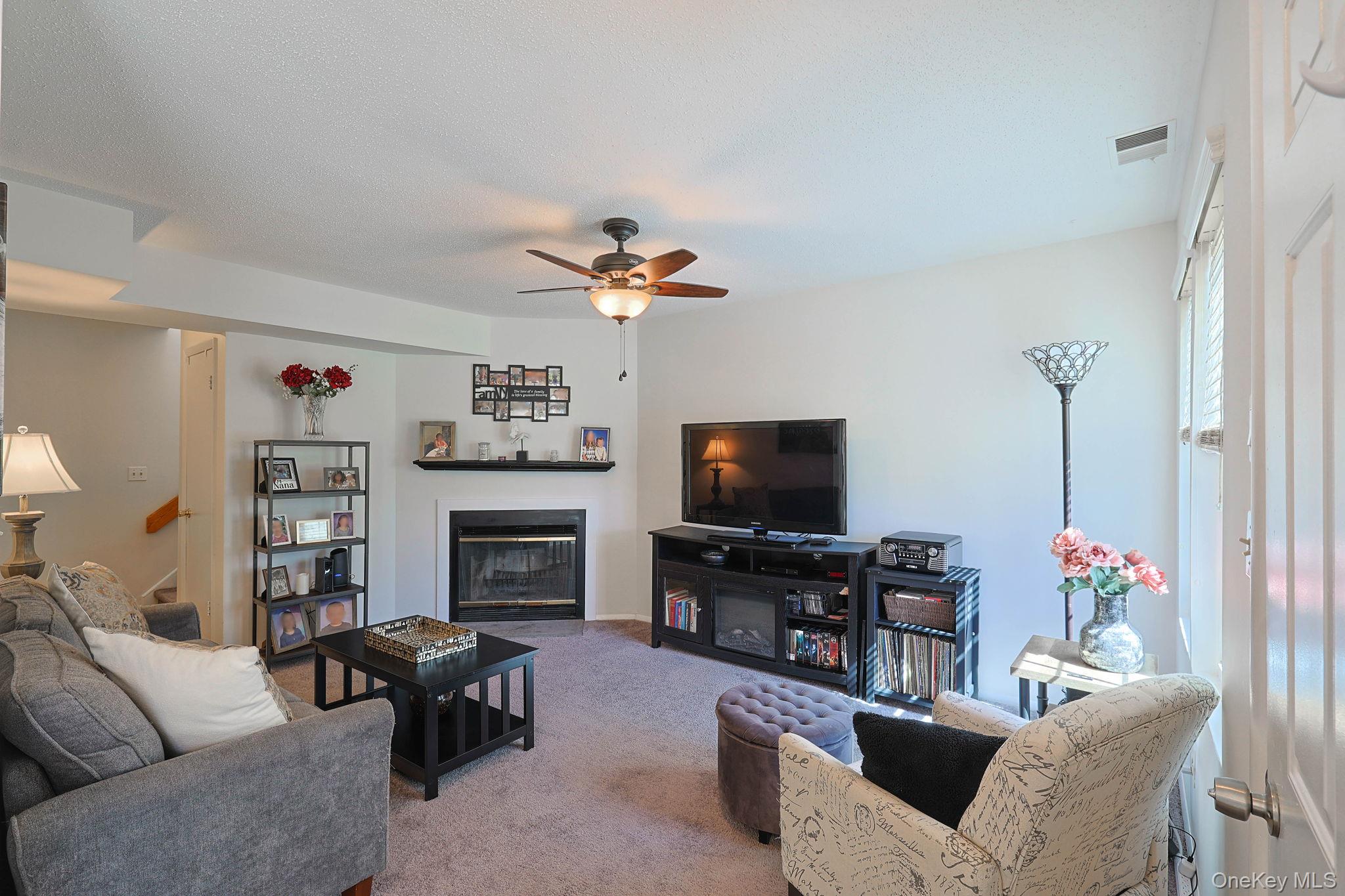 2820 Whispering Hills Property Photo 1