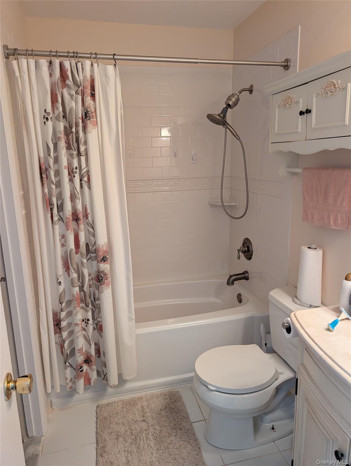2820 Whispering Hills Property Photo 10