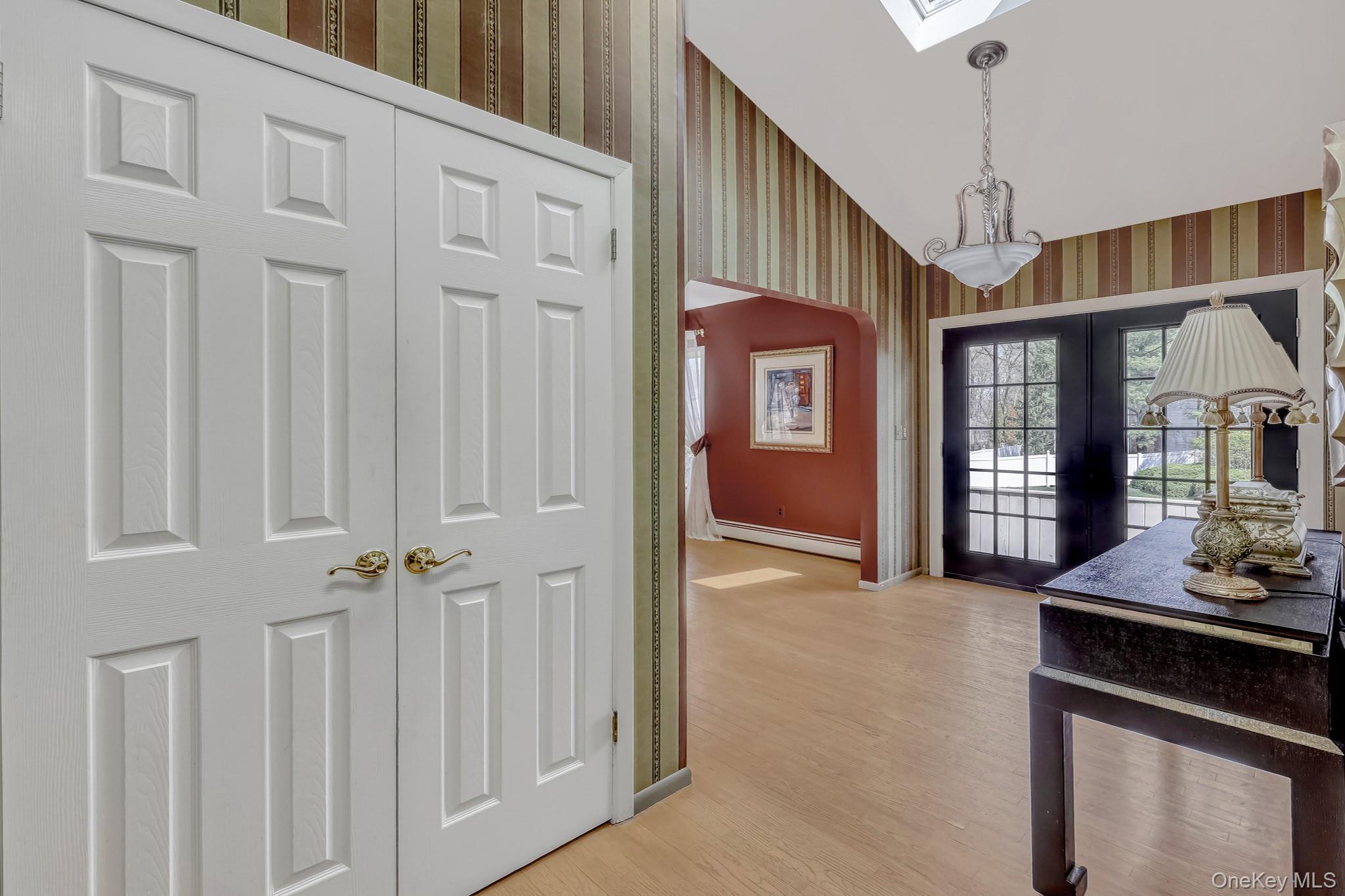 17 Brookline Way Property Photo 3