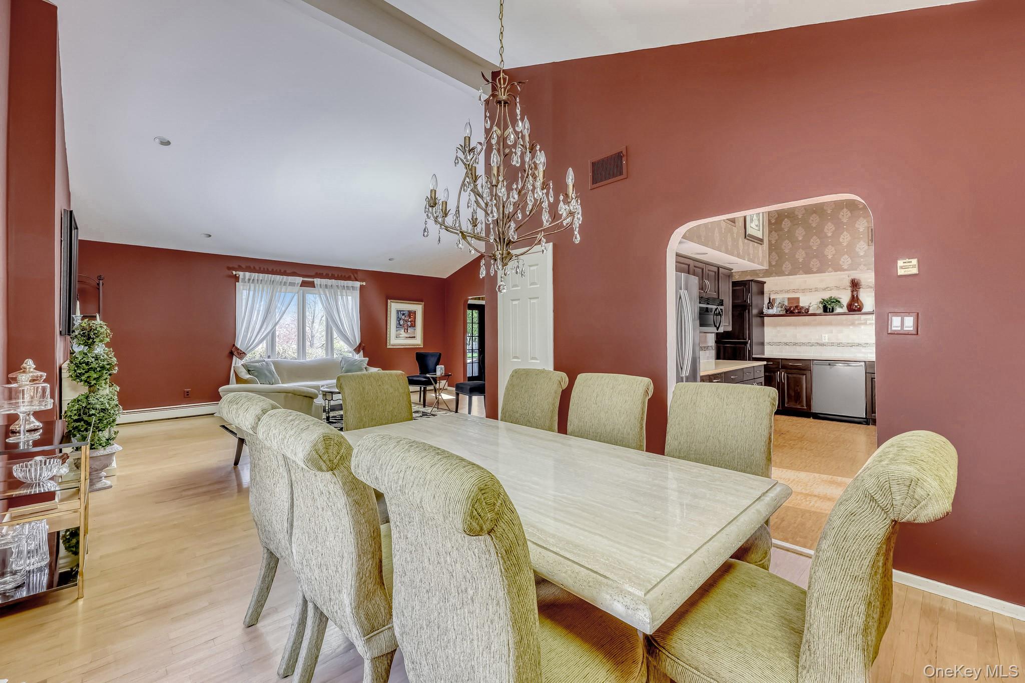 17 Brookline Way Property Photo 7