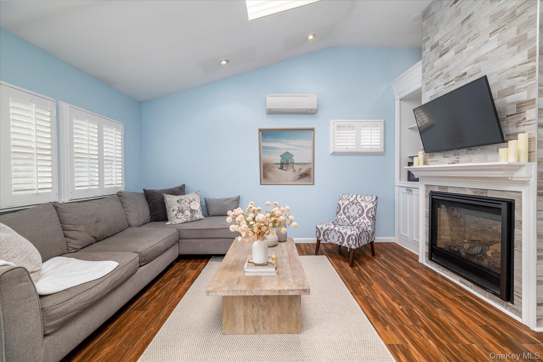 35 Nebraska Street Property Photo 3
