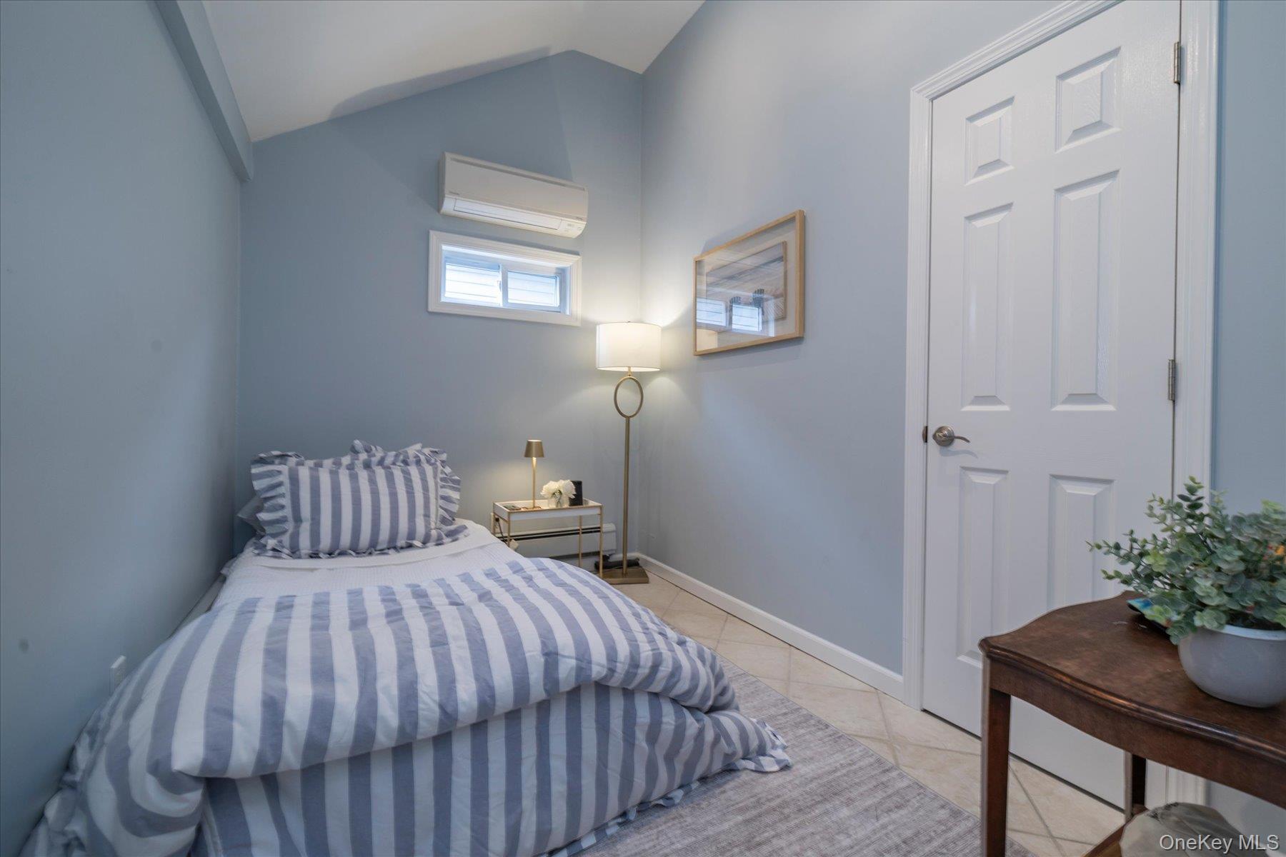 35 Nebraska Street Property Photo 10