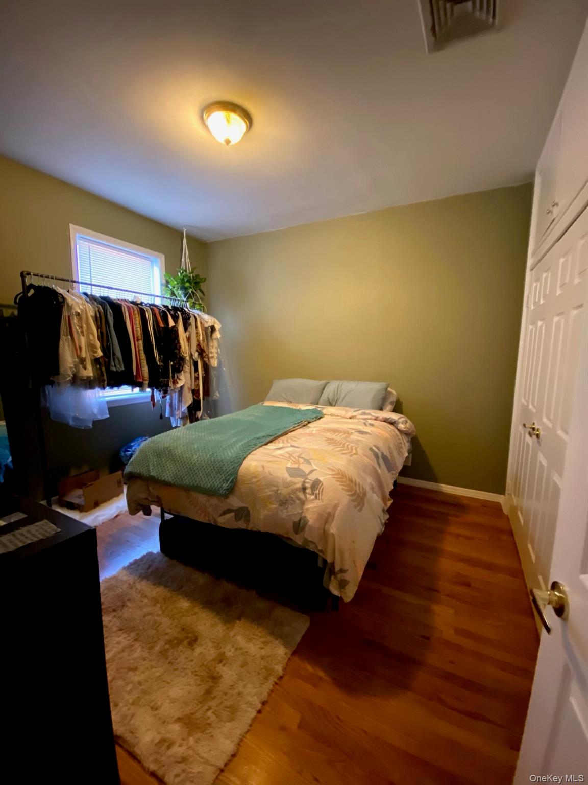 941 Manhattan Avenue Property Photo 8