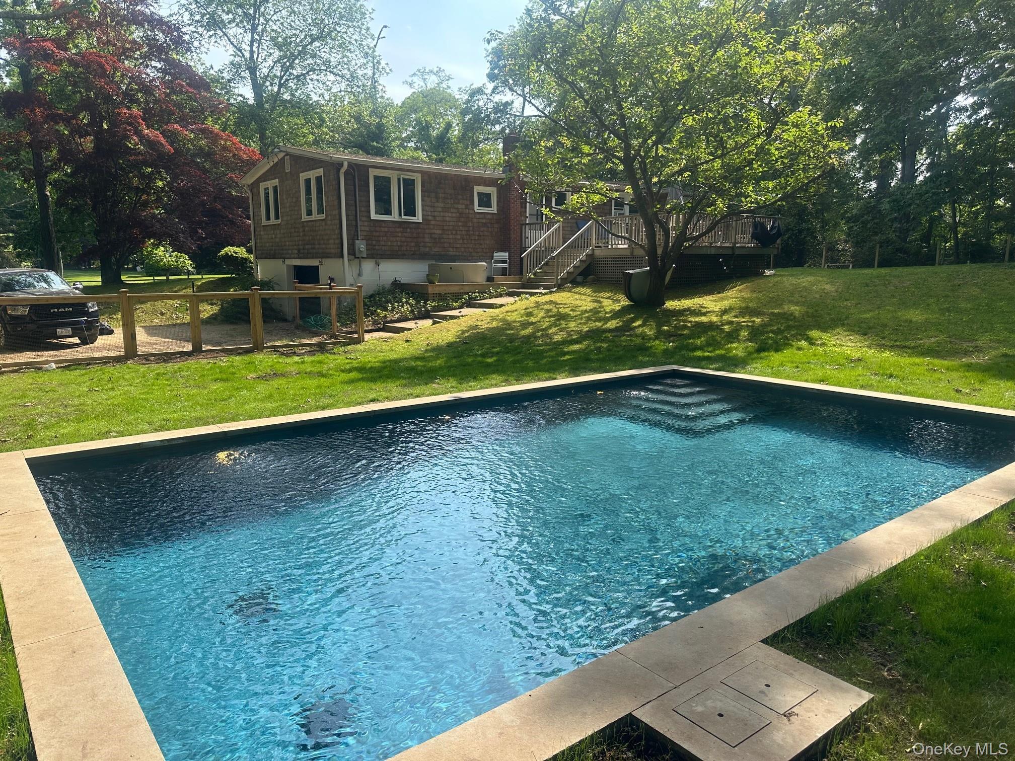 9 Johnston Road Property Photo 1