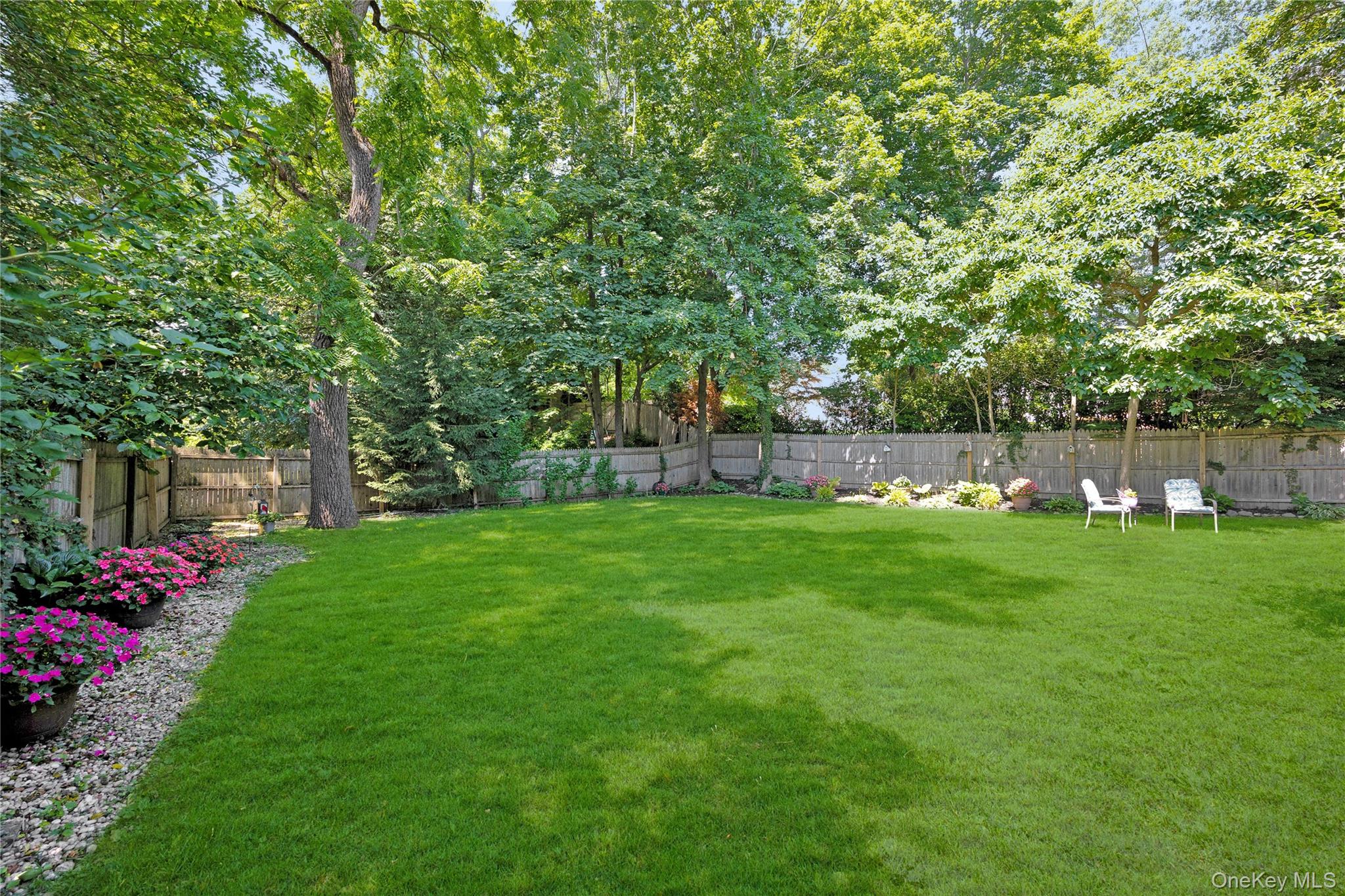11 Margaret Lane Property Photo 27