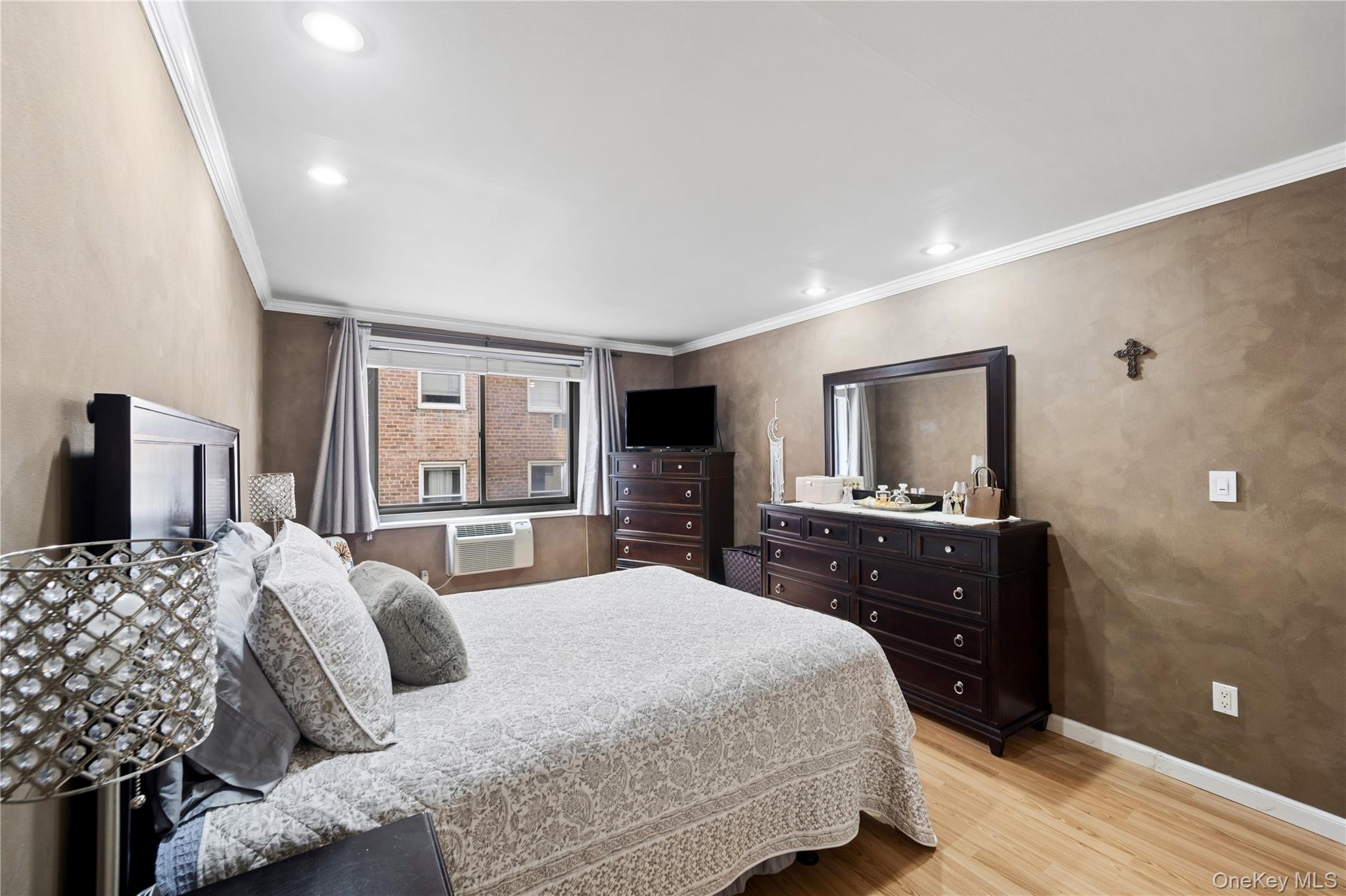 100 E Hartsdale Avenue 3fe Property Photo 12