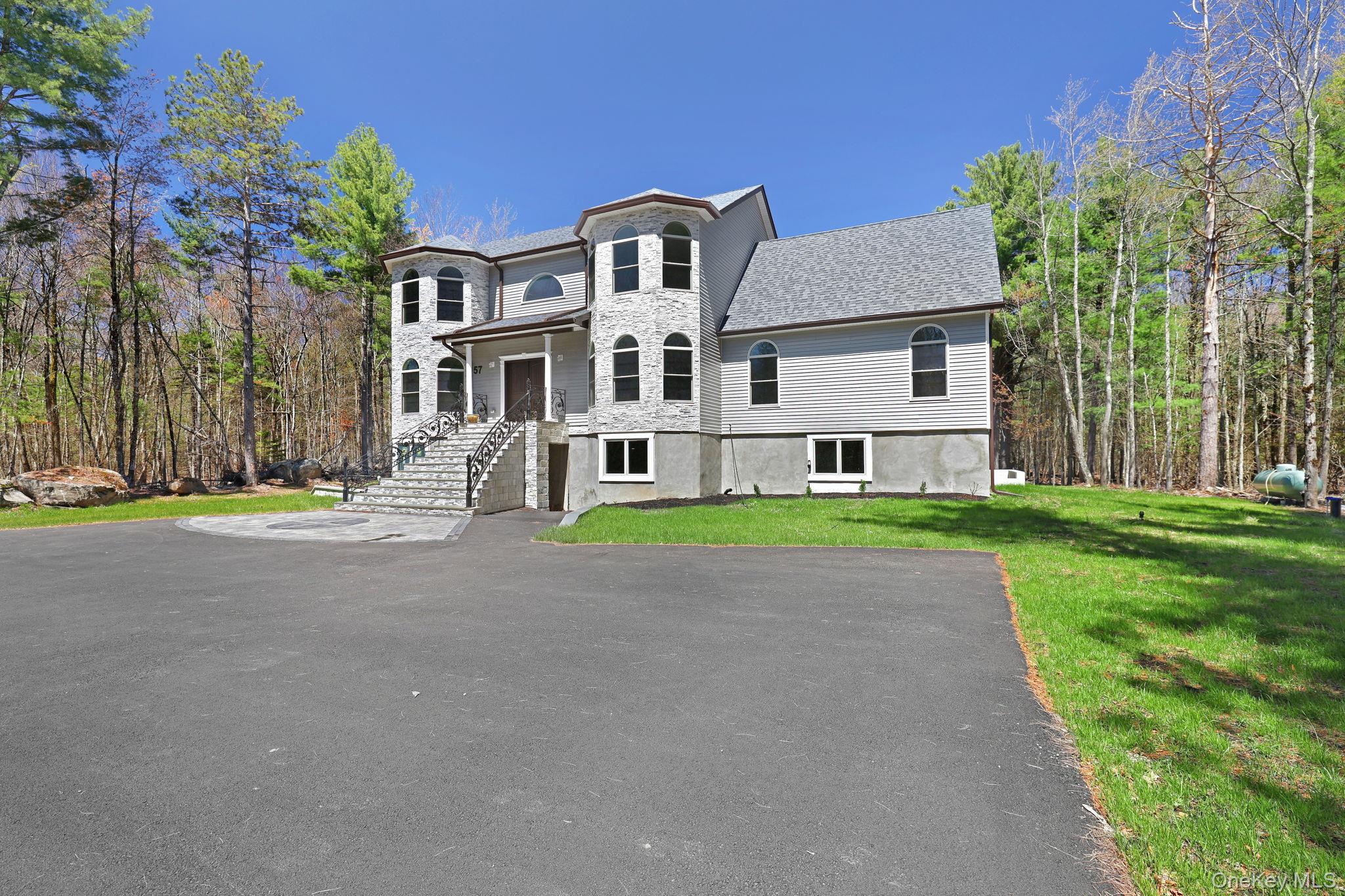 57 Haddock Road Property Photo 2