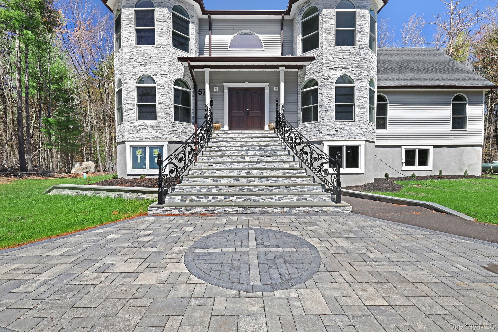 57 Haddock Road Property Photo 4