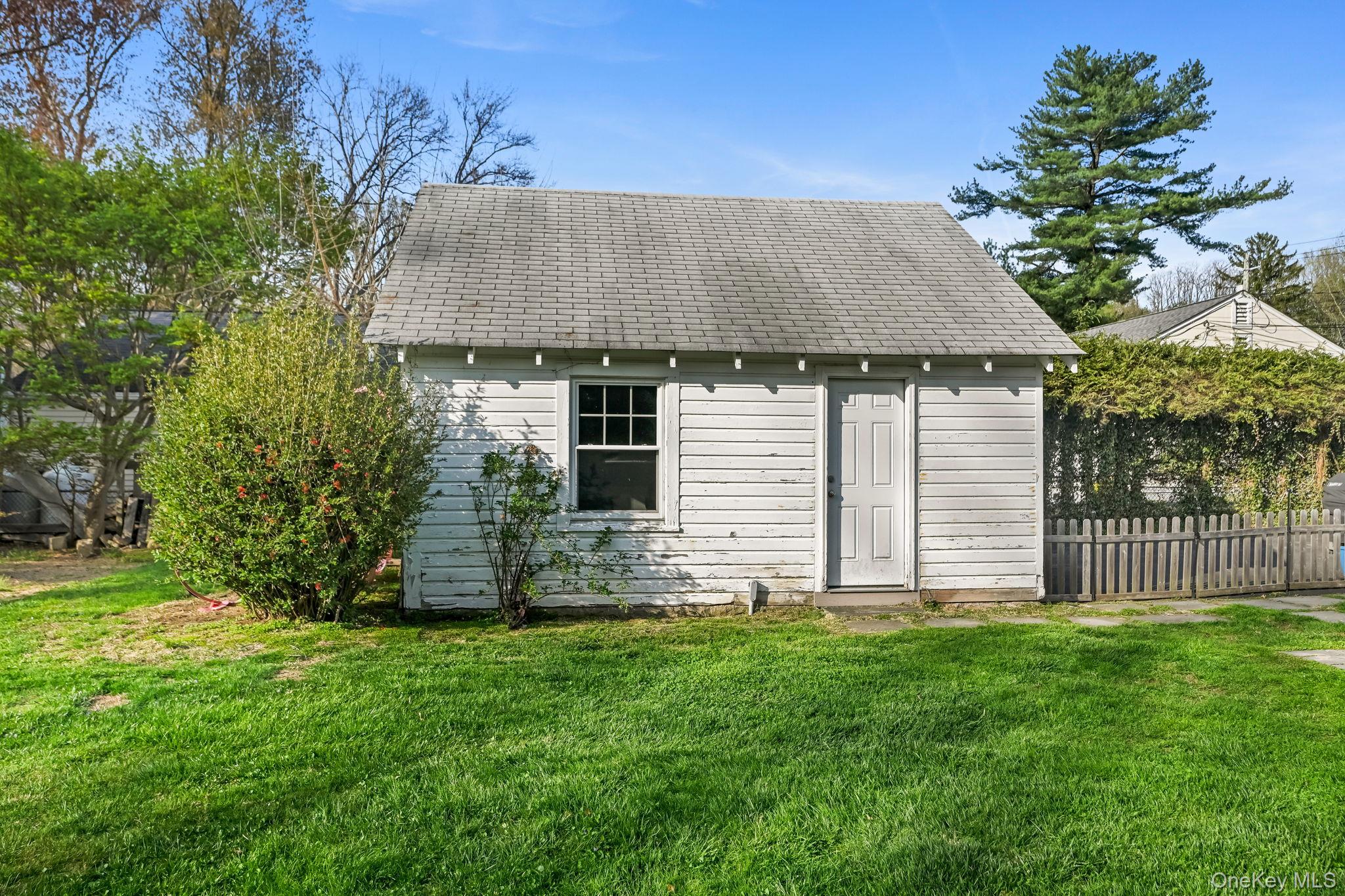 15 Maryland Avenue Property Photo 31
