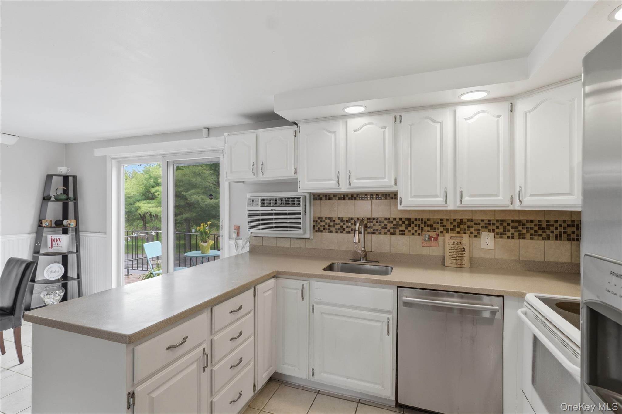 303 Parr Meadow Drive 3c Property Photo 10