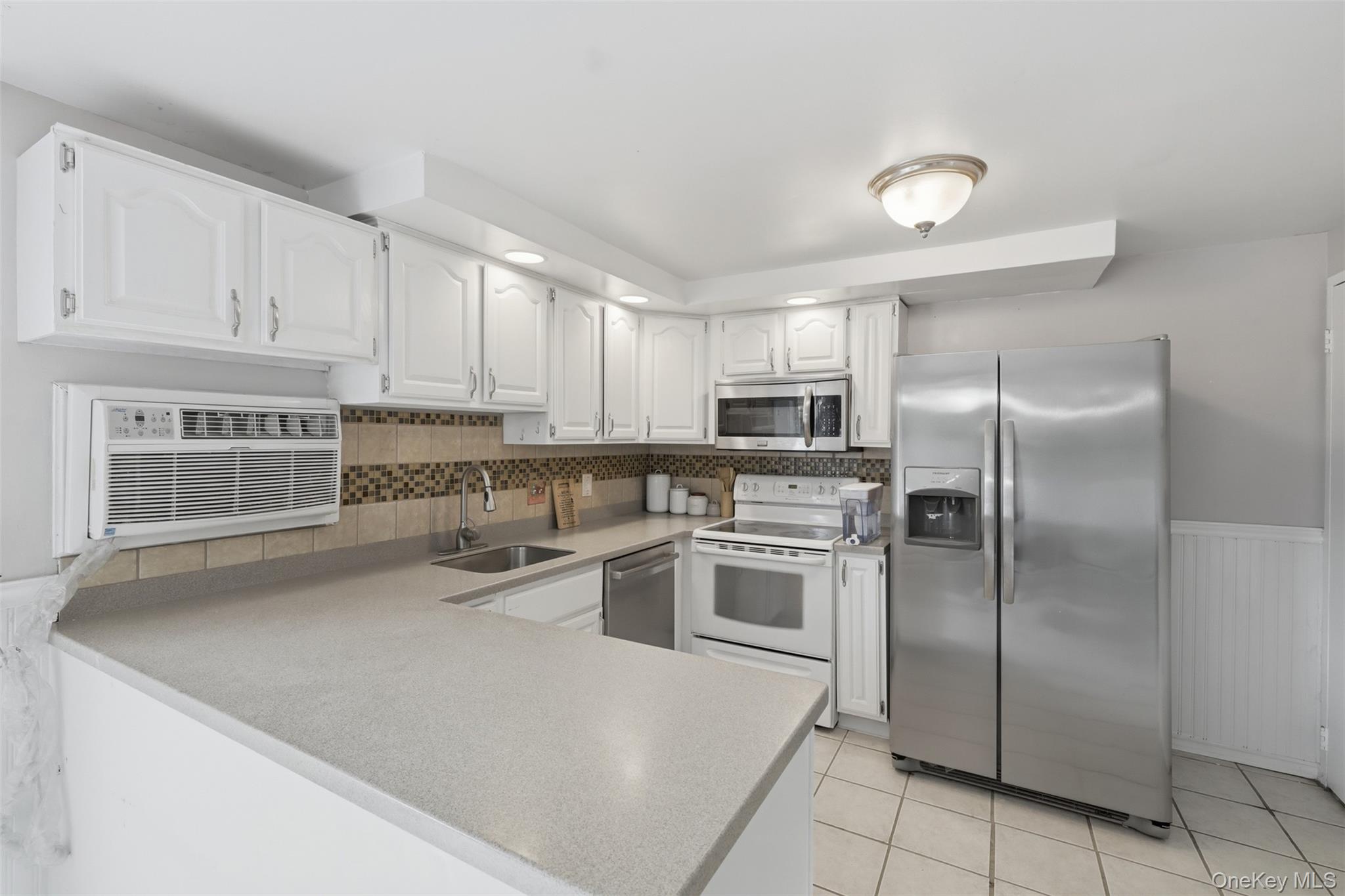 303 Parr Meadow Drive 3c Property Photo 12