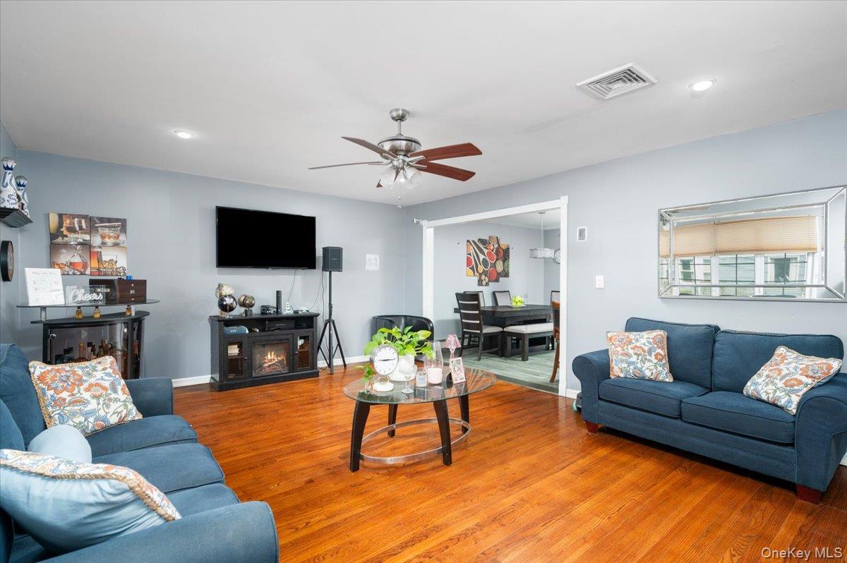 8 Arthur Street Property Photo 14
