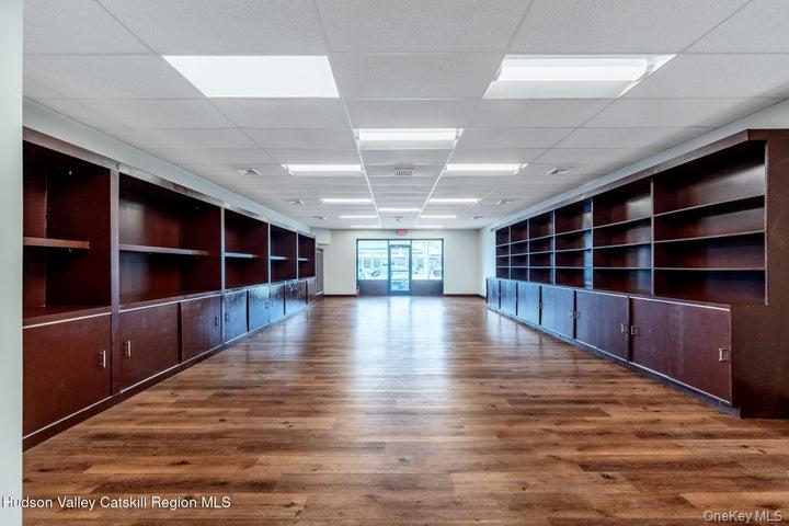 890-896 Ulster Avenue 1 Property Photo 3