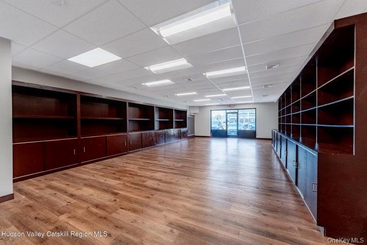 890-896 Ulster Avenue 1 Property Photo 10