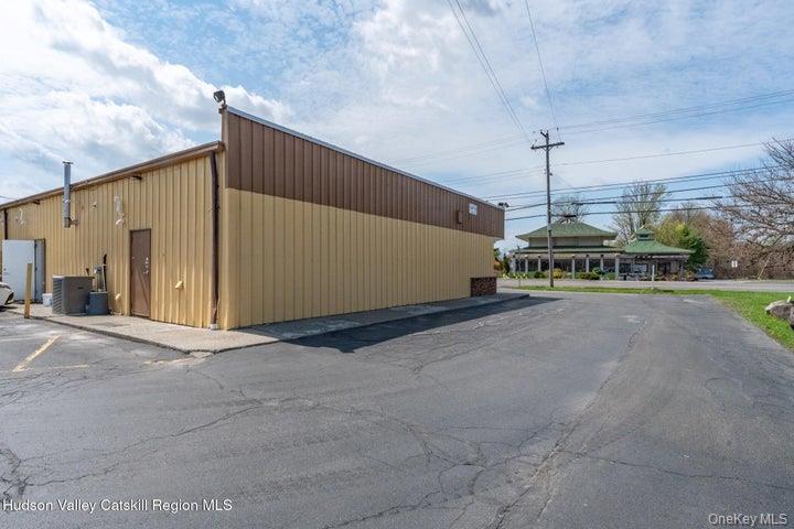 890-896 Ulster Avenue 1 Property Photo 19