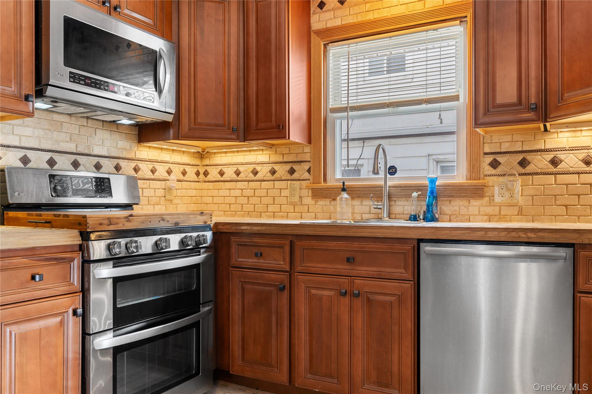 36 Elton Street Property Photo 12