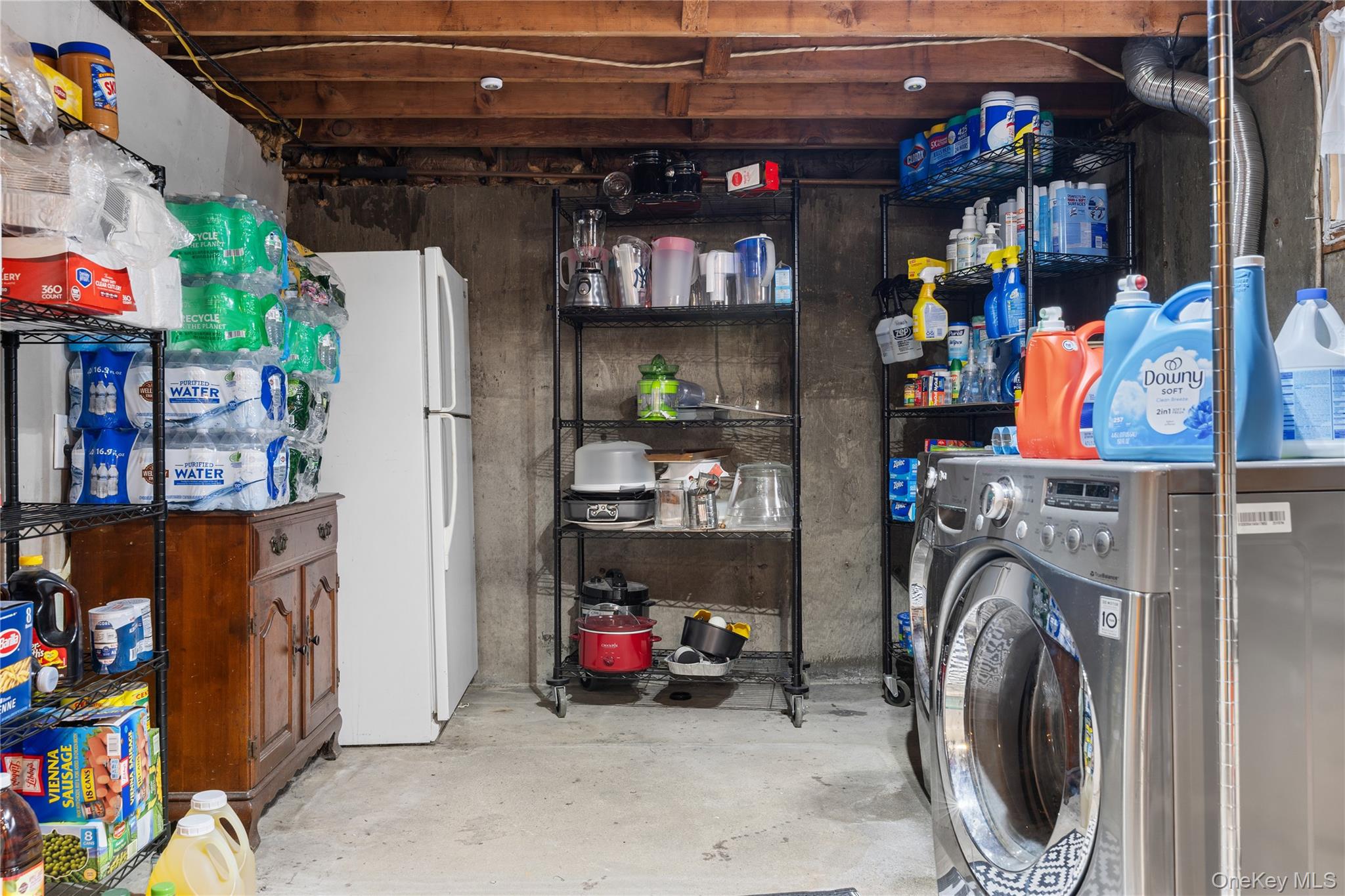 36 Elton Street Property Photo 31