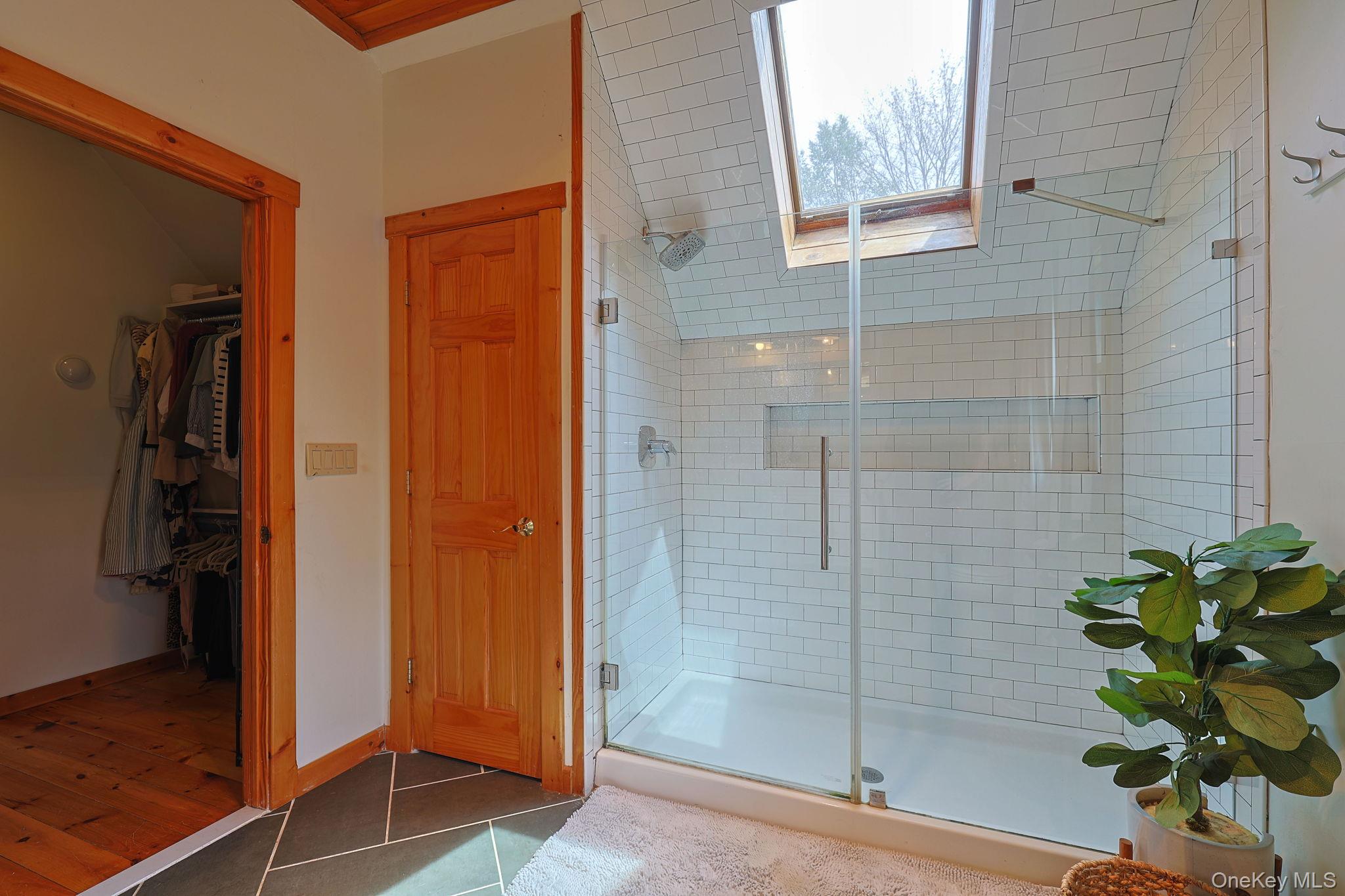 412 Pine Grove Road Property Photo 13