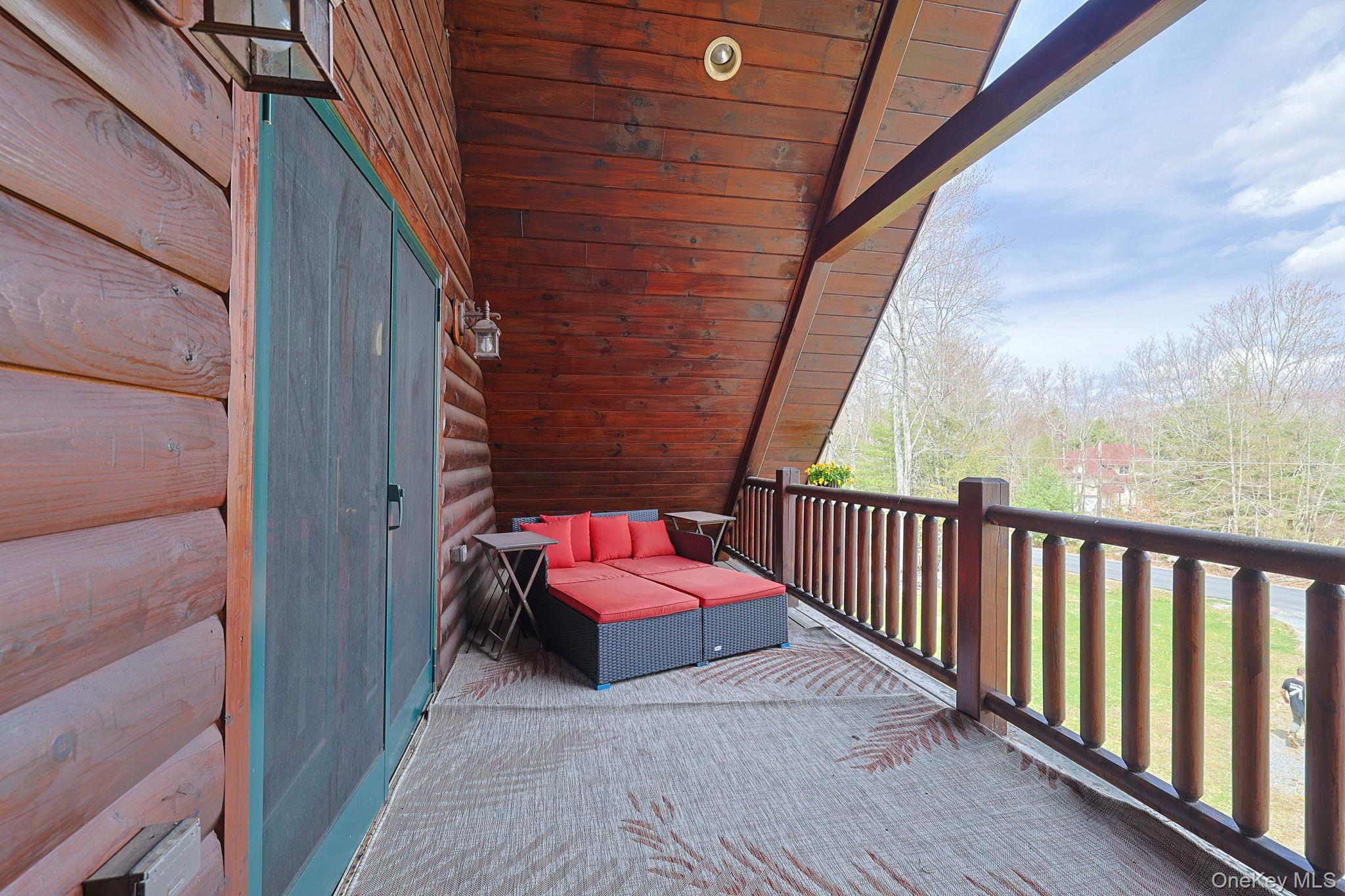 412 Pine Grove Road Property Photo 15