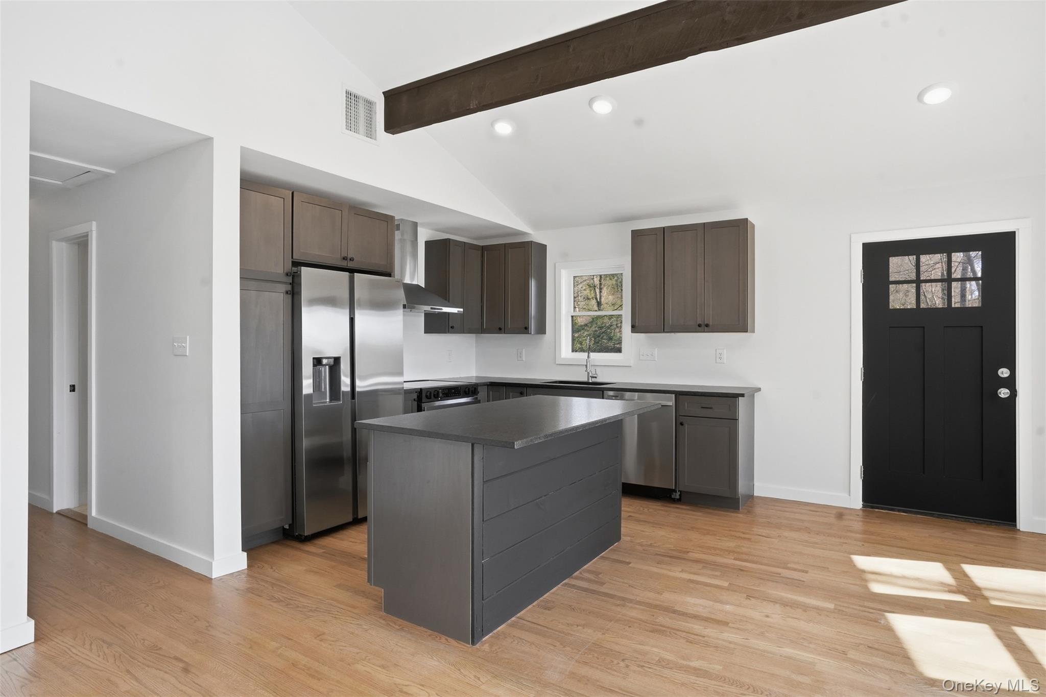 119 Lake Shore Drive Property Photo 17