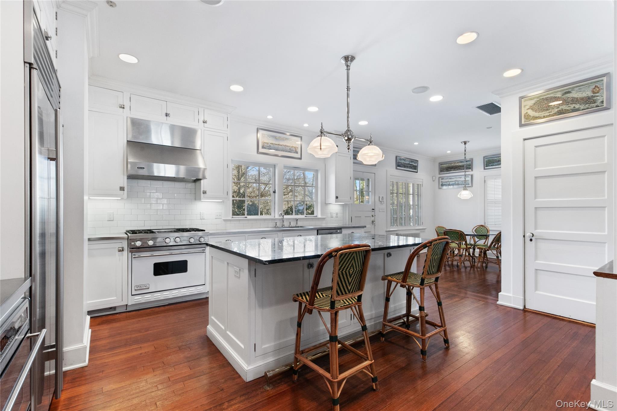 36 Revolutionary Road Property Photo 7