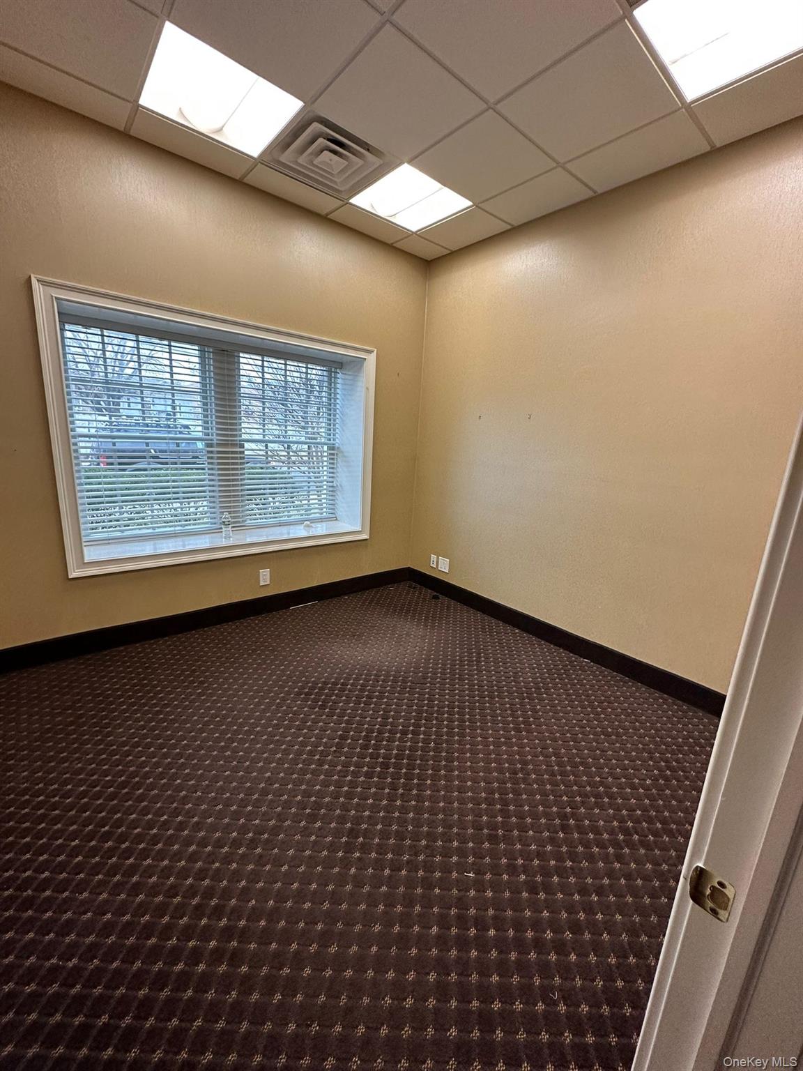 25 Nassau Lane Property Photo 28