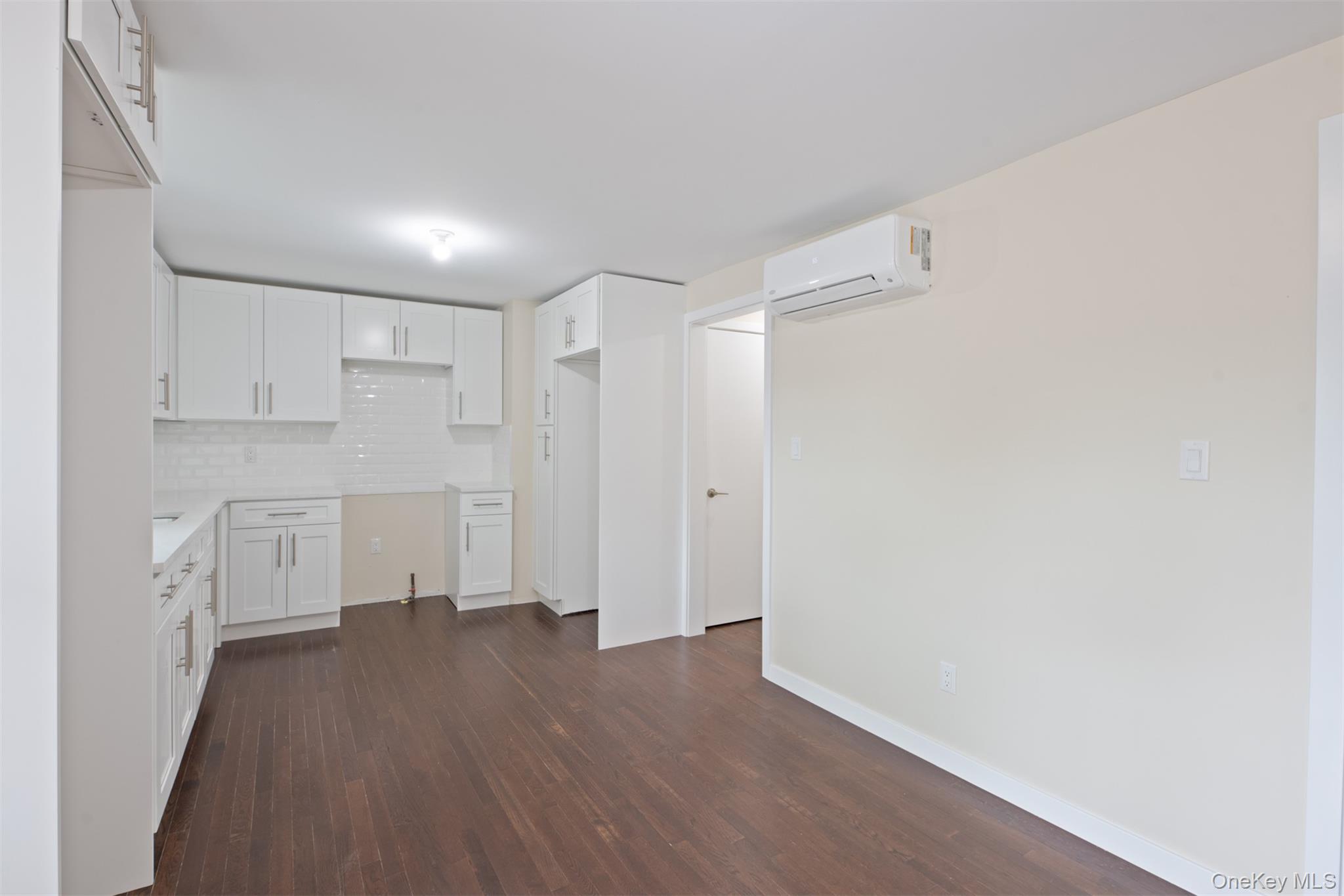 7 Ash Street Property Photo 5
