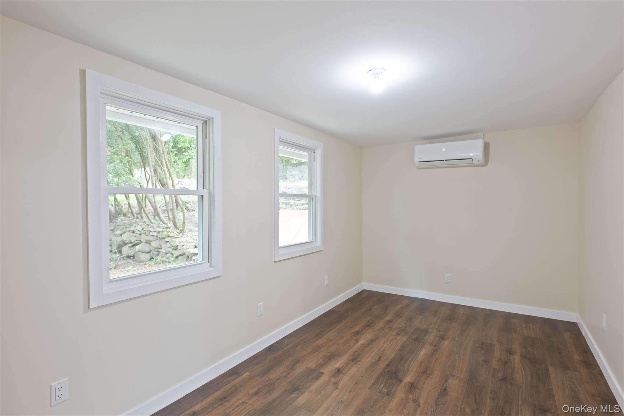 7 Ash Street Property Photo 11