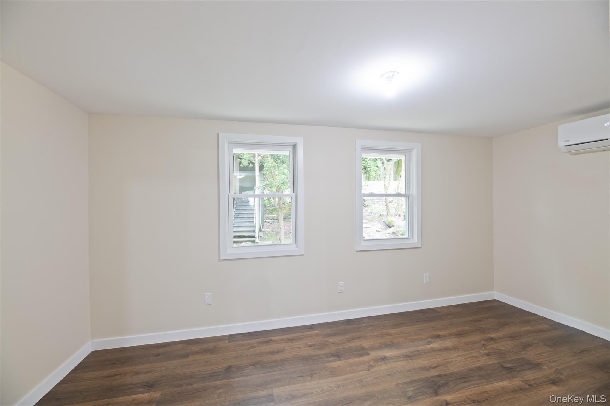 7 Ash Street Property Photo 12