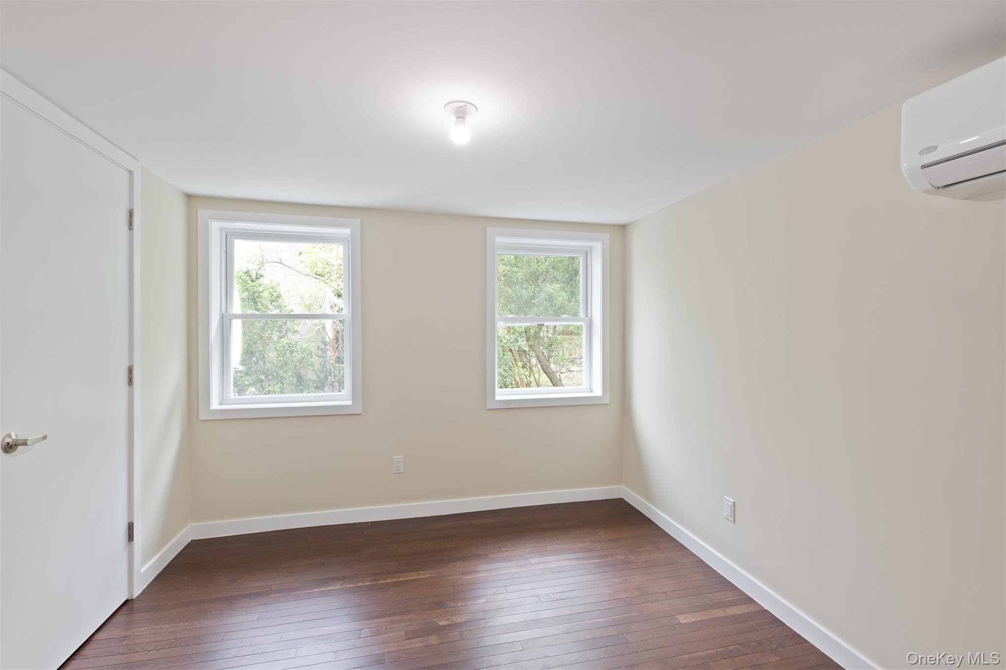 7 Ash Street Property Photo 13