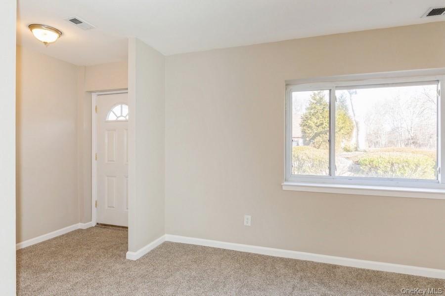 524 Picasso Way 524 Property Photo 2