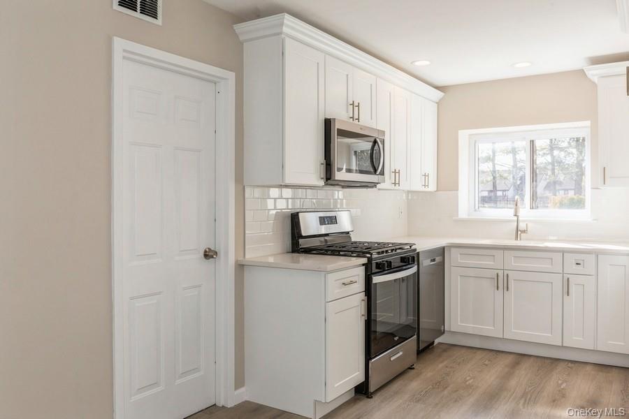 524 Picasso Way 524 Property Photo 8