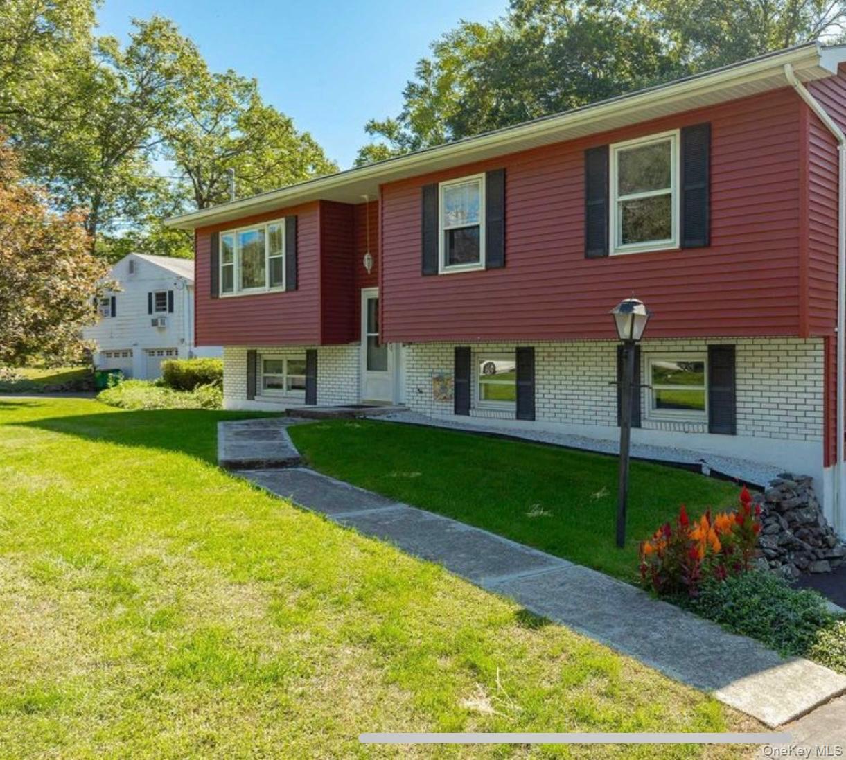 8 Albie Drive Property Photo 1