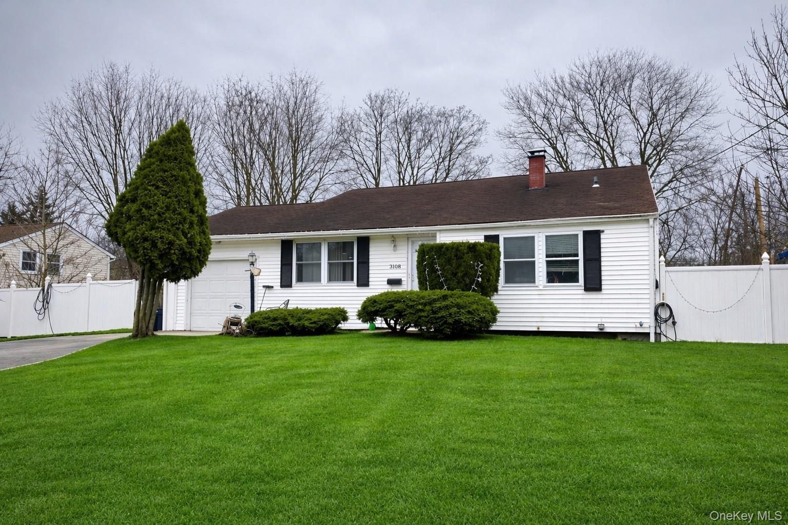 3108 Devon Avenue Property Photo 1