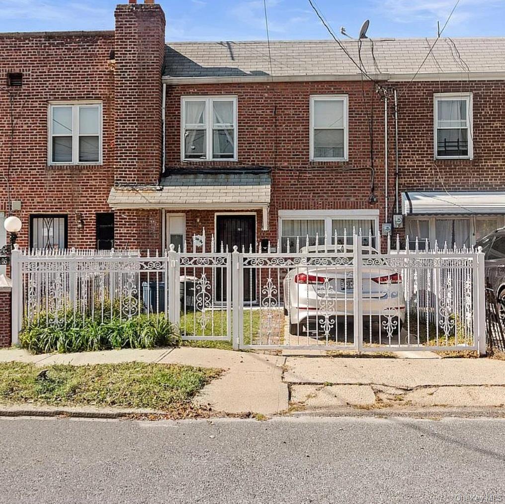 102-34 187th Street Property Photo 1