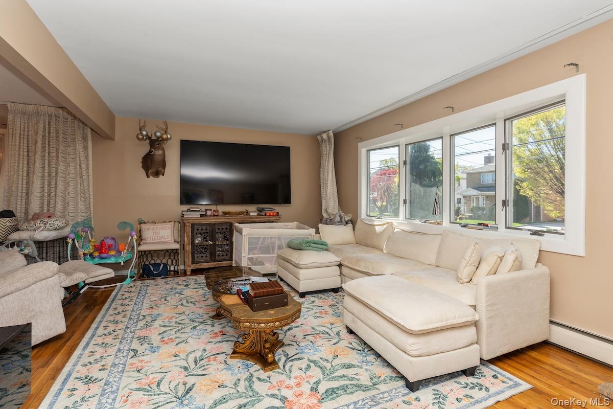 15143 21st Avenue Property Photo 9