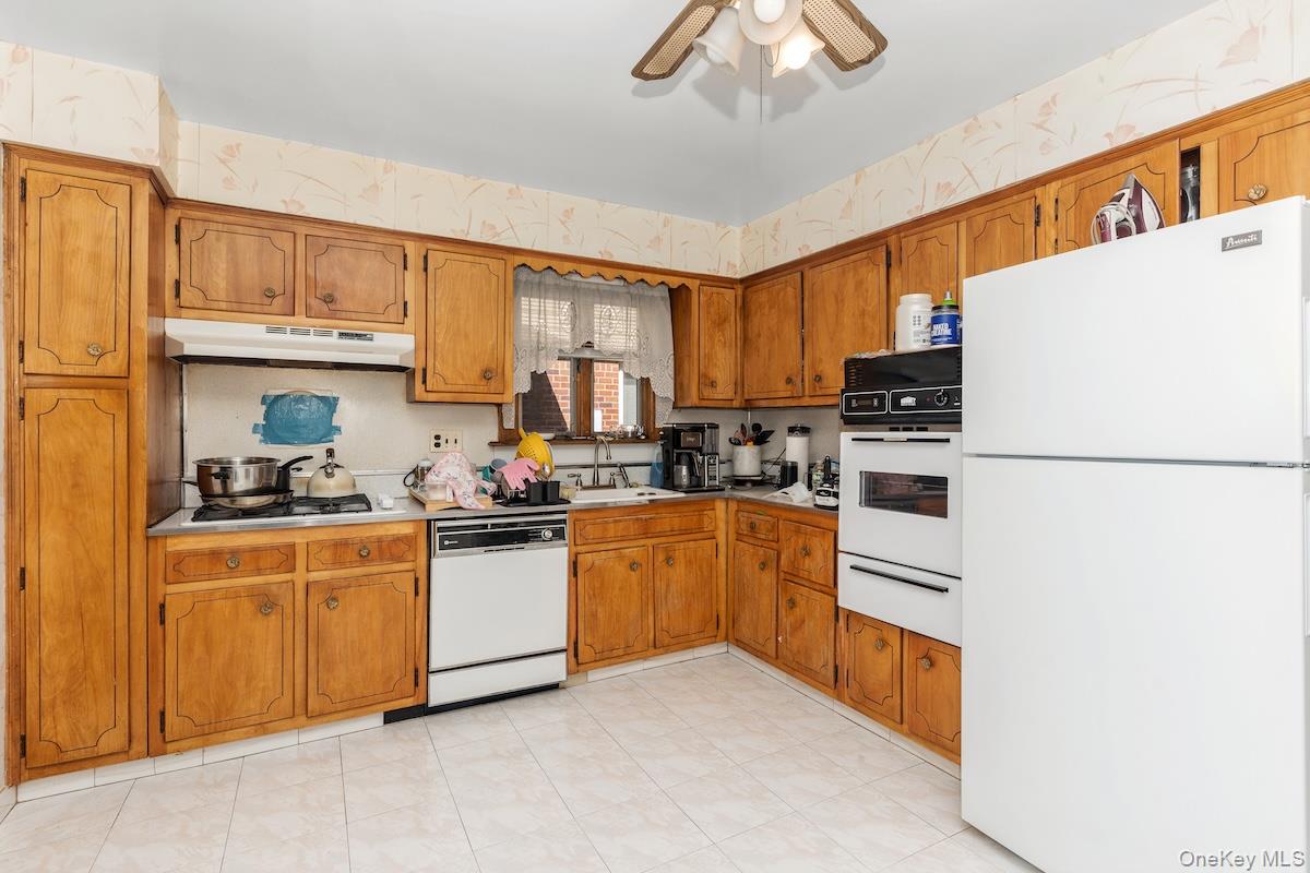 15143 21st Avenue Property Photo 11