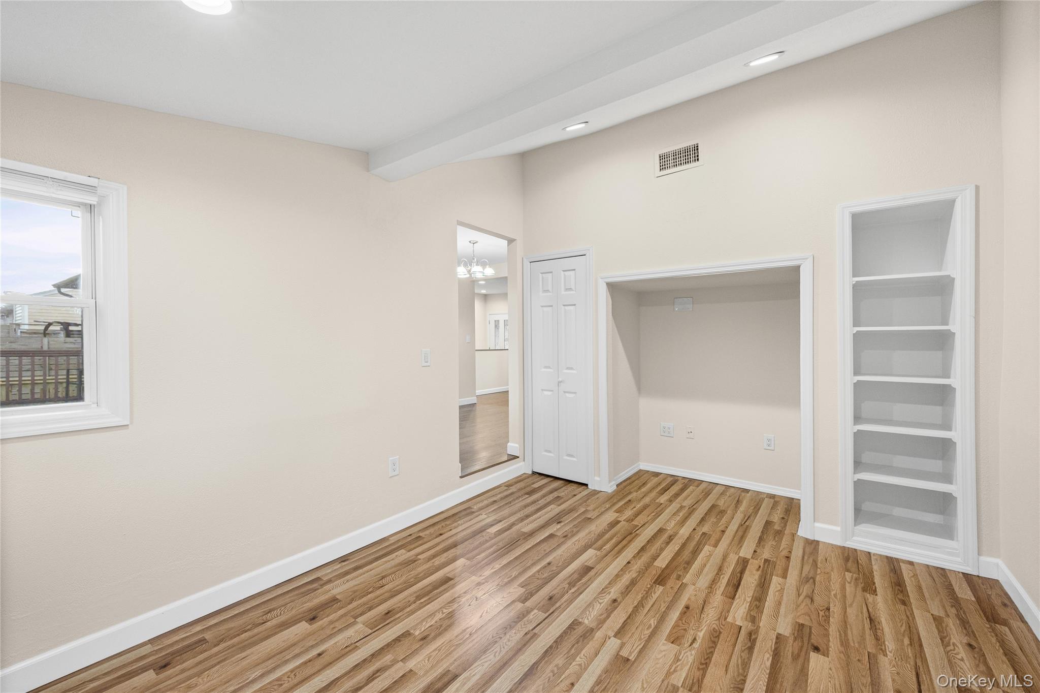 1091 Gardiner Drive Property Photo 11