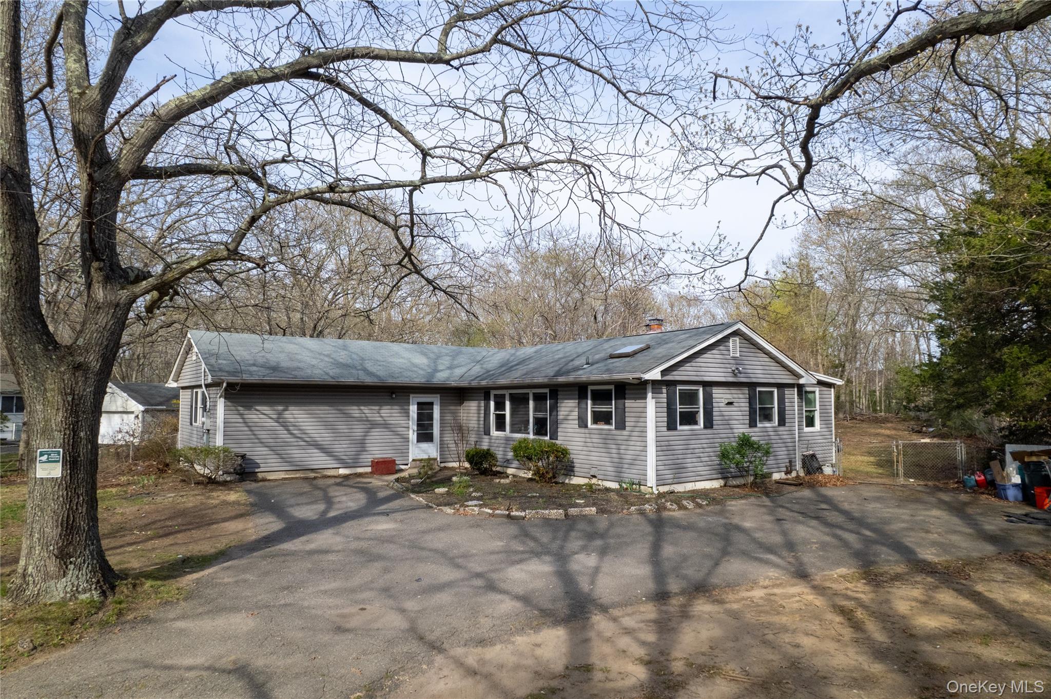 149 Miller Place Road Property Photo 1