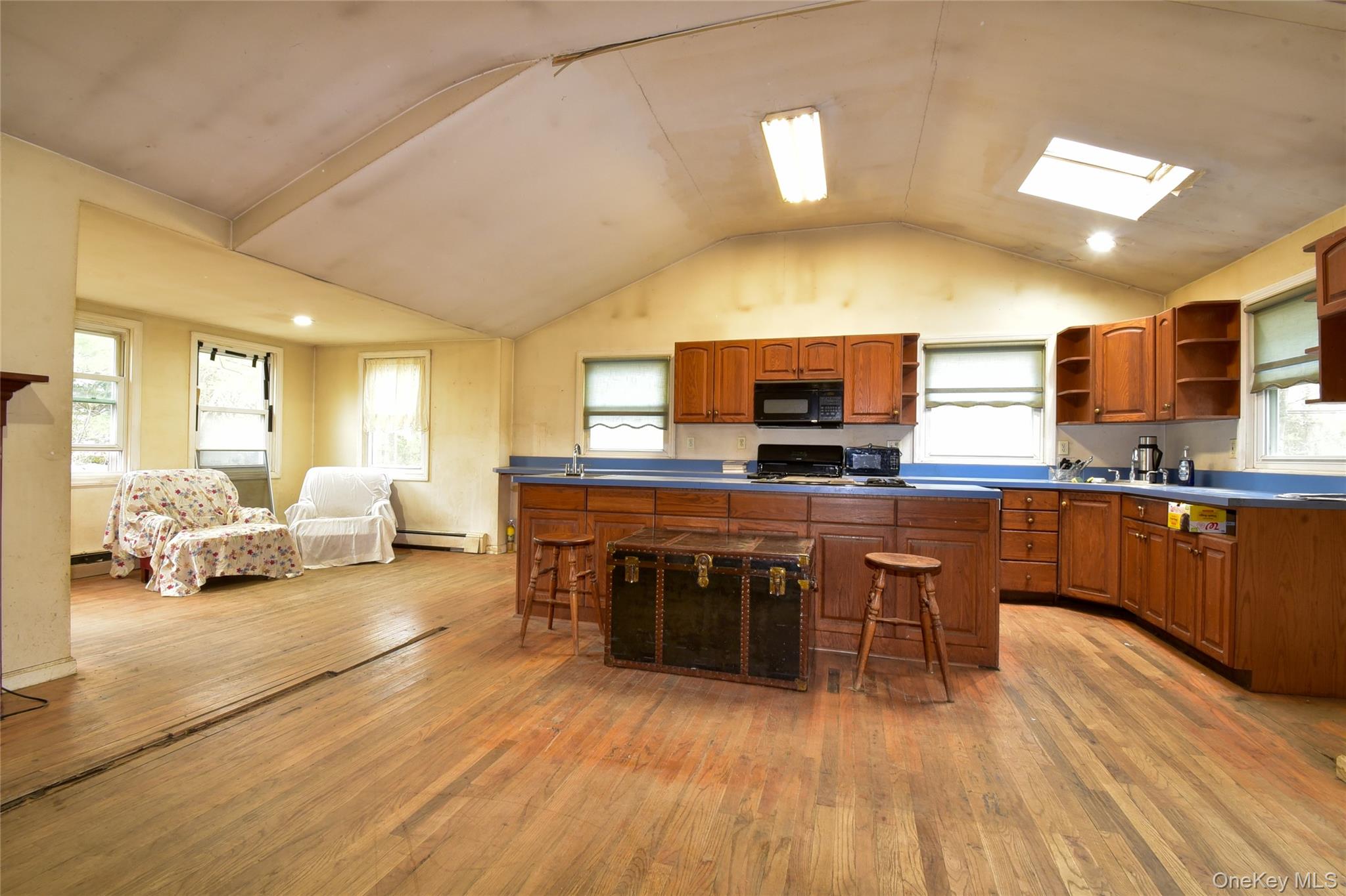 149 Miller Place Road Property Photo 5
