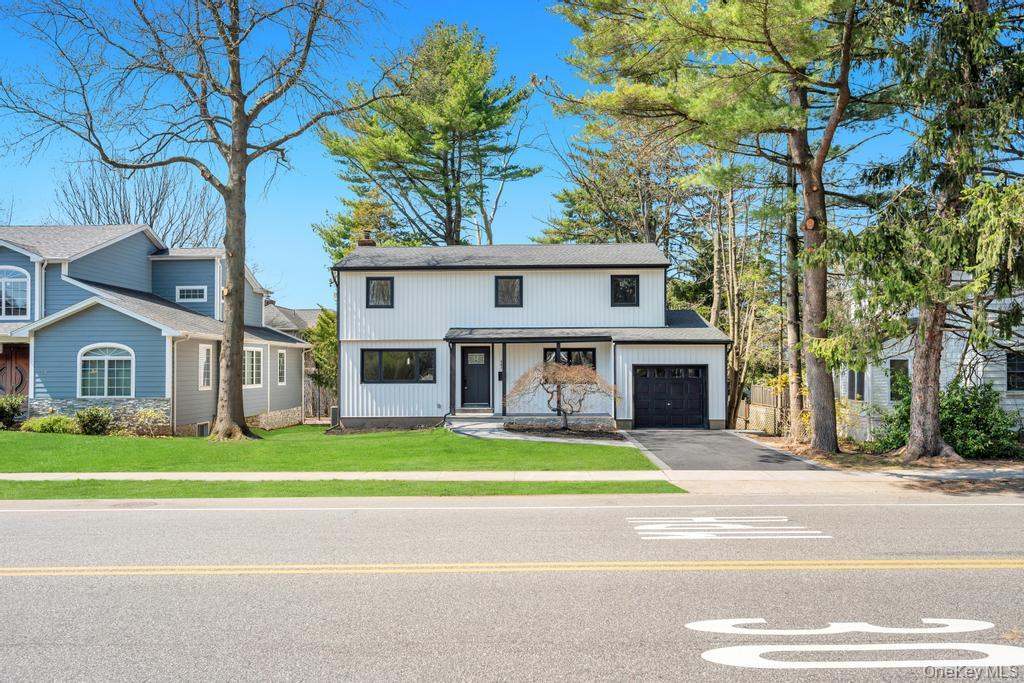 441 Roslyn Road Property Photo 1