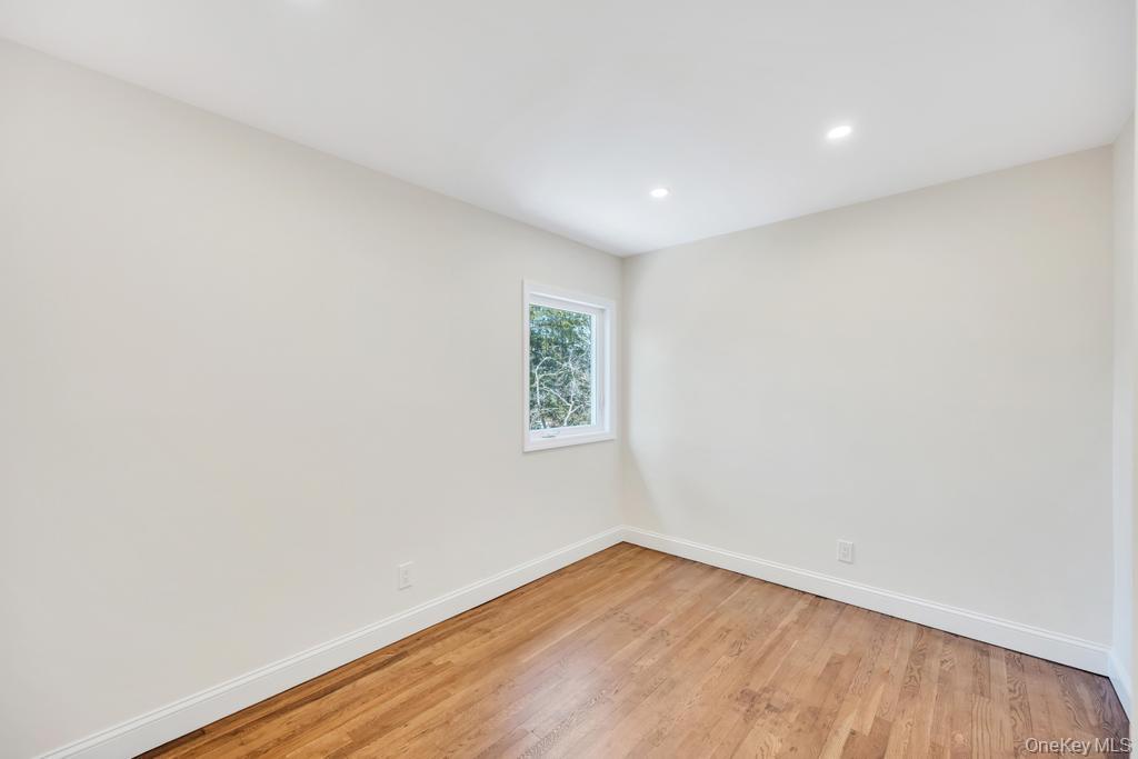 441 Roslyn Road Property Photo 40