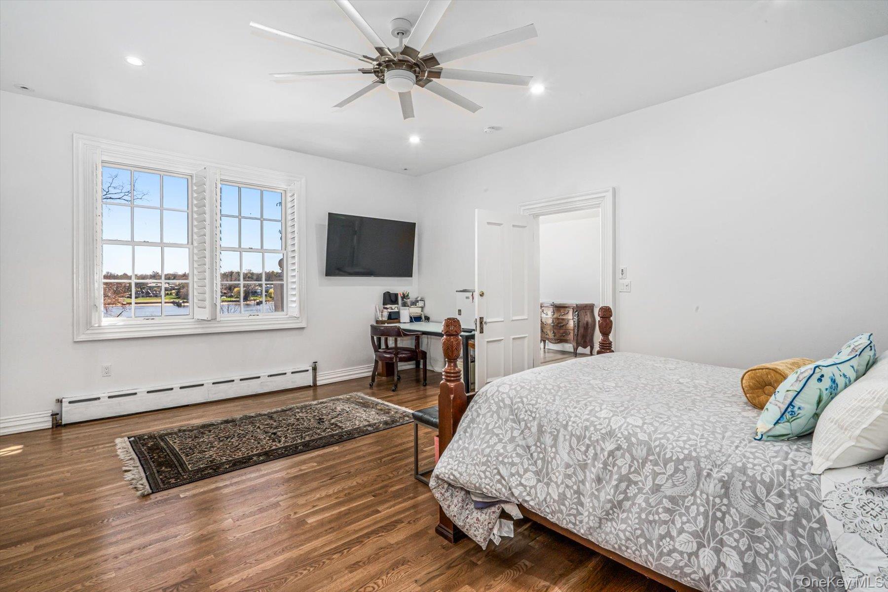 365 E Shore Road Property Photo 34