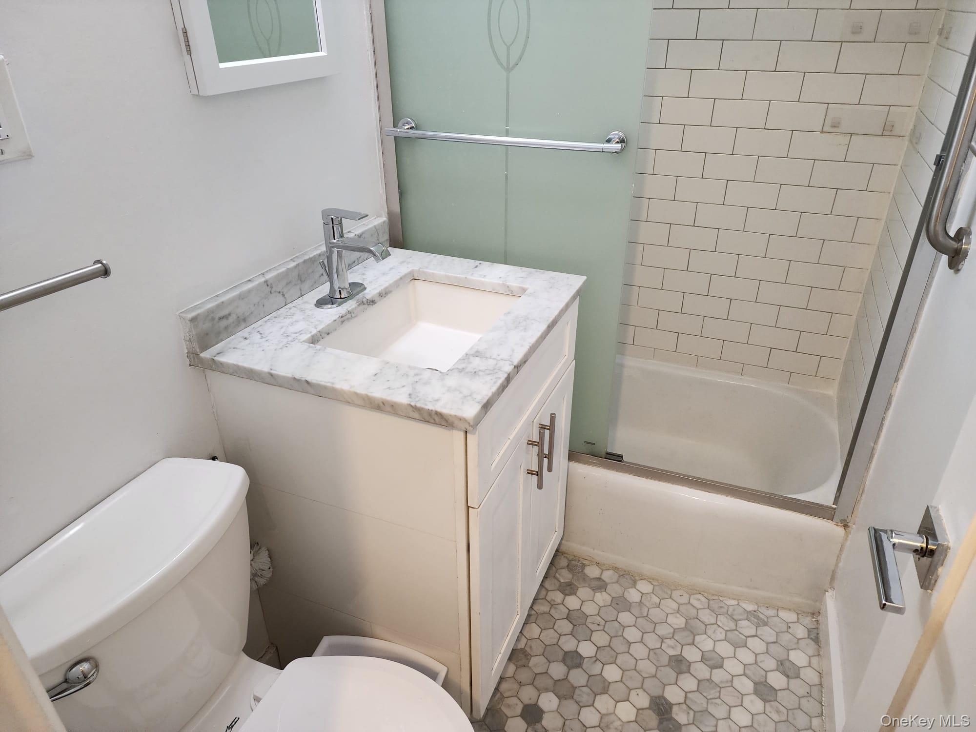 61-45 98th Street Property Photo 9